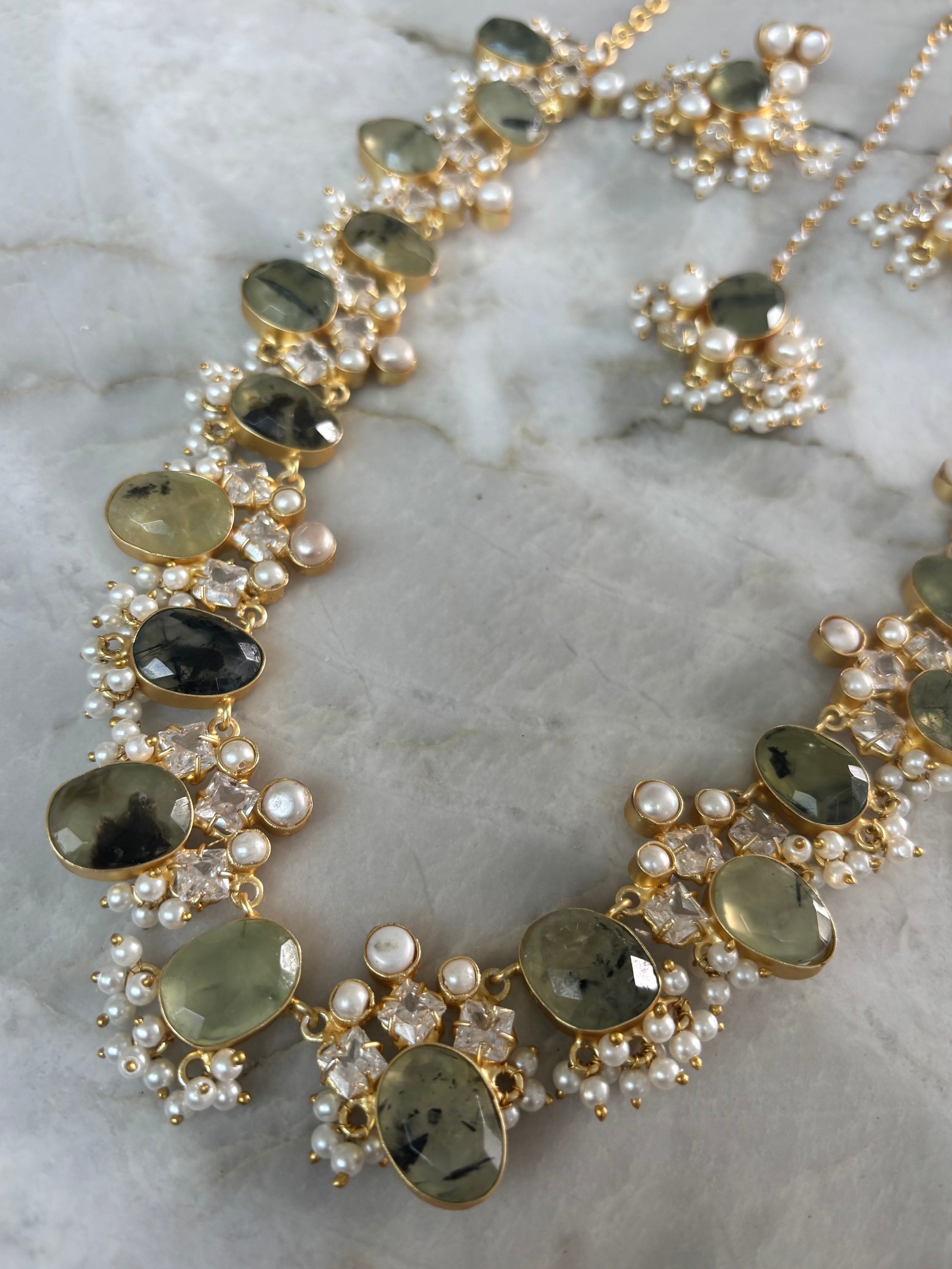 IH precious Prehnite image 3