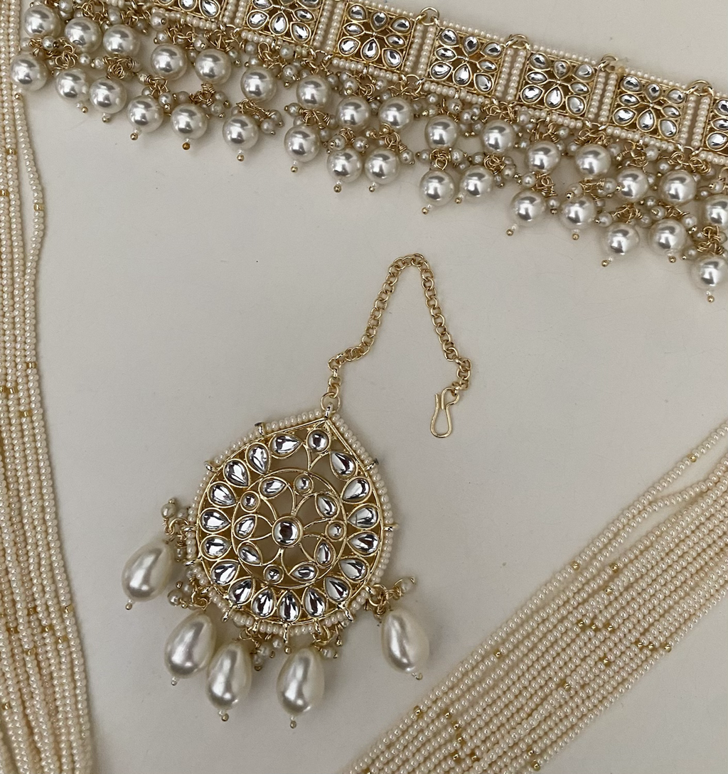 Karisma kundan choker + haar set  image 3