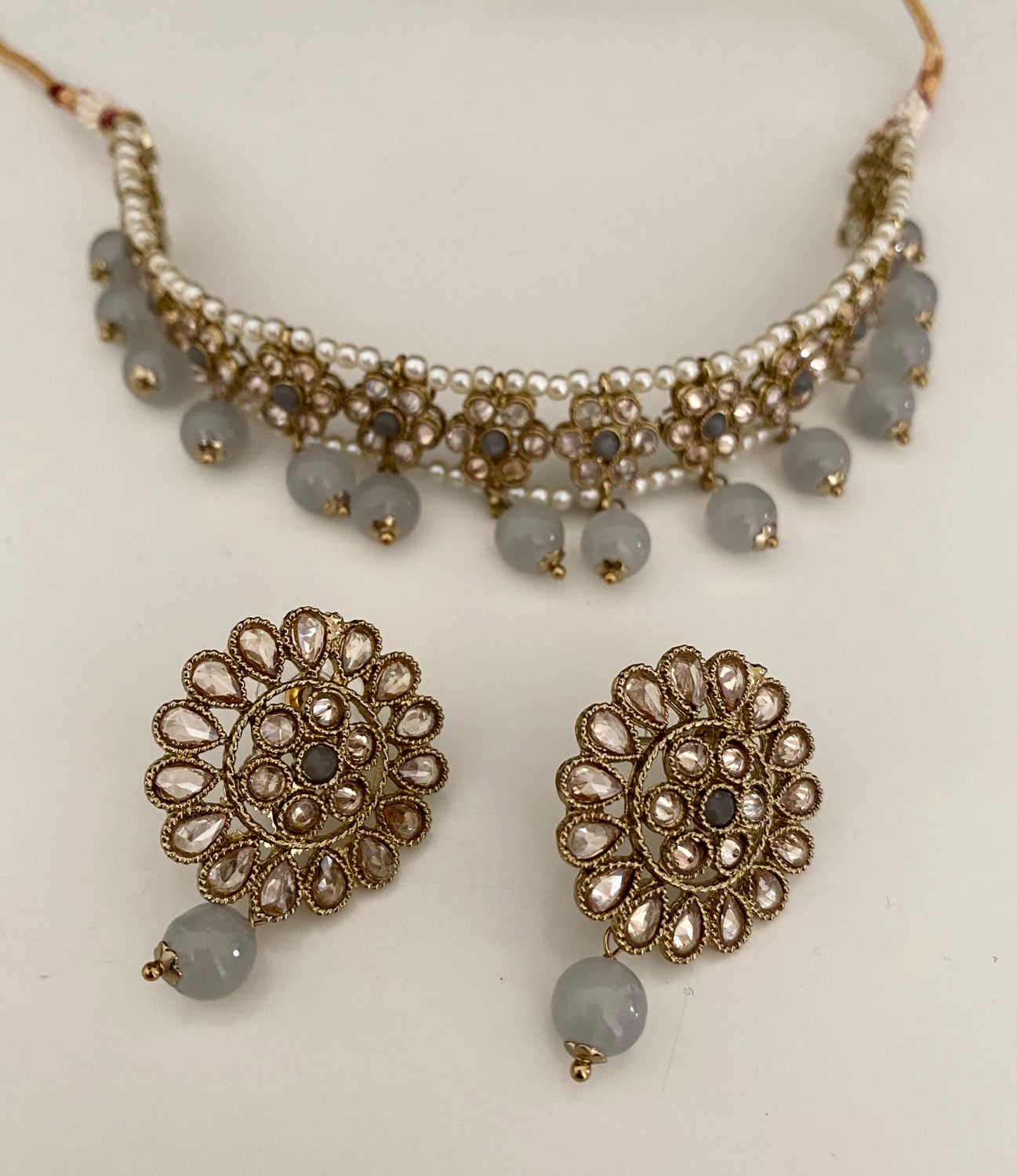 Flower choker  image 0