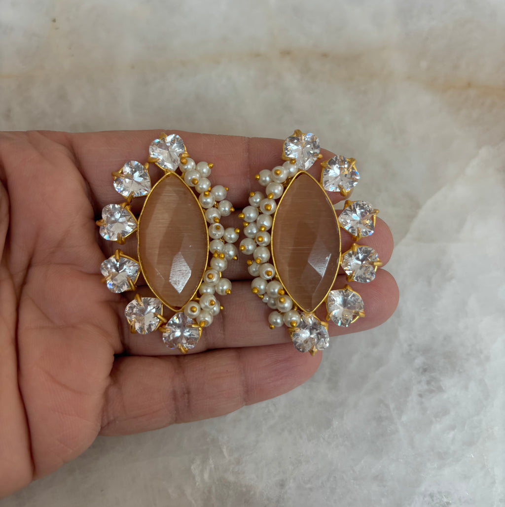 IH precious stone (E)