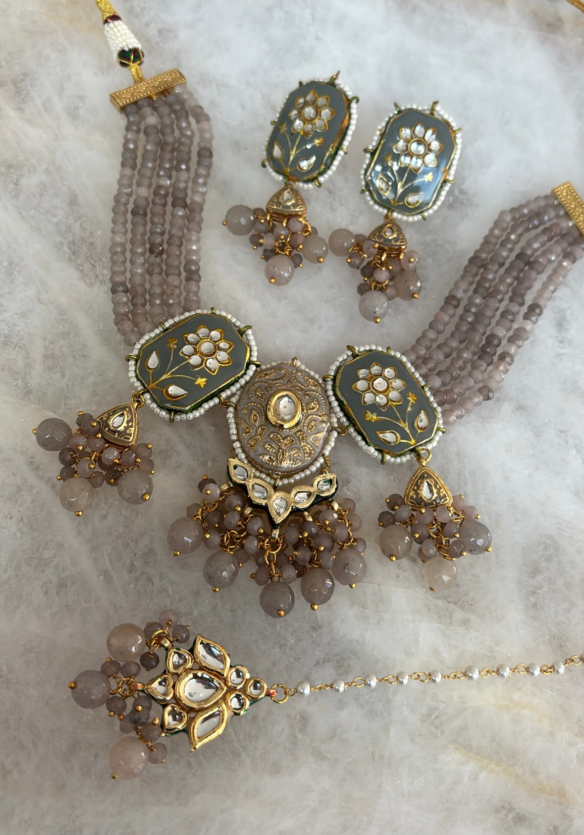 Kundan pastel grey