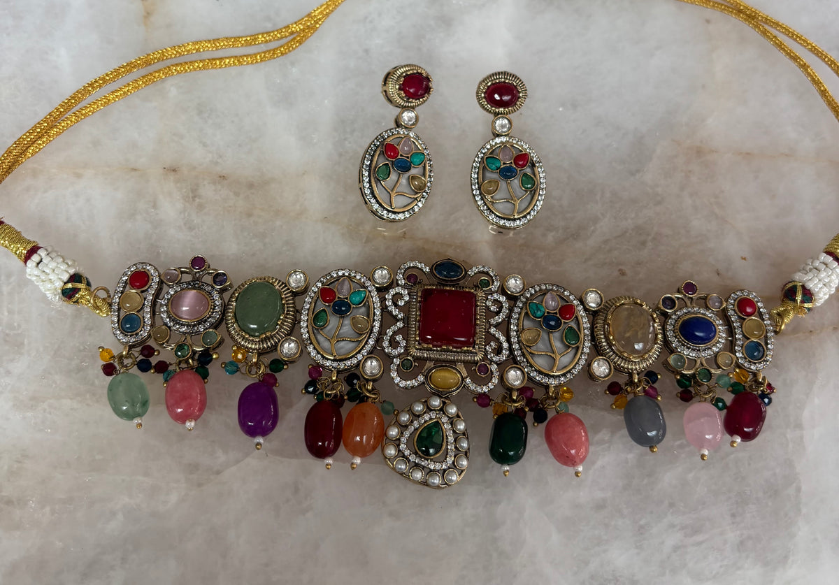 Laji Choker