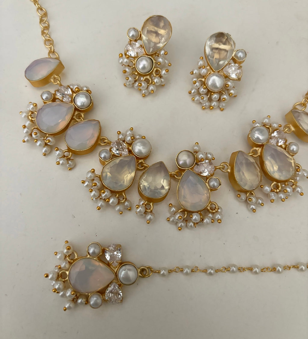 Precious Opalite / pearl image 2