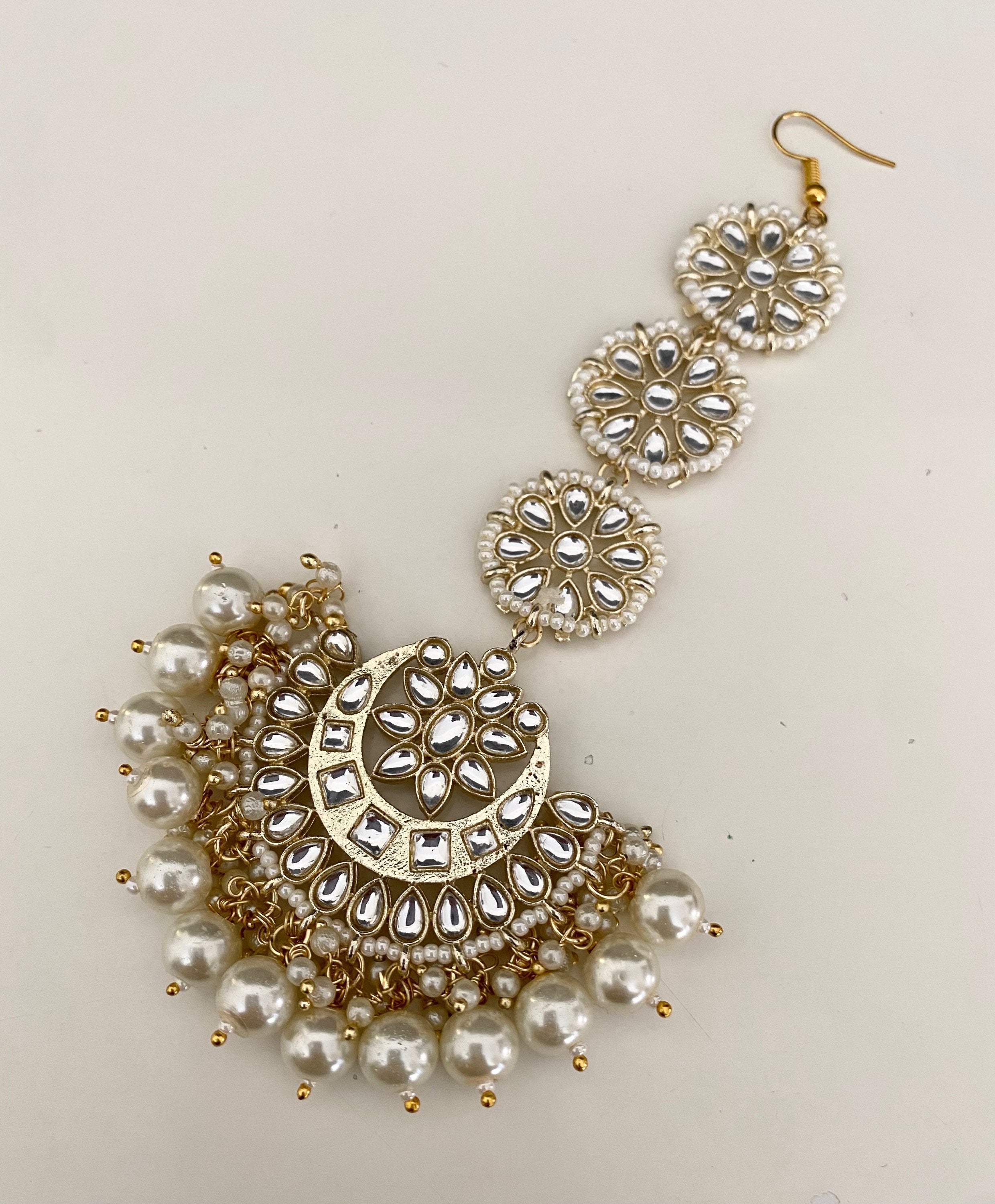 Kundan mang tikka  image 0