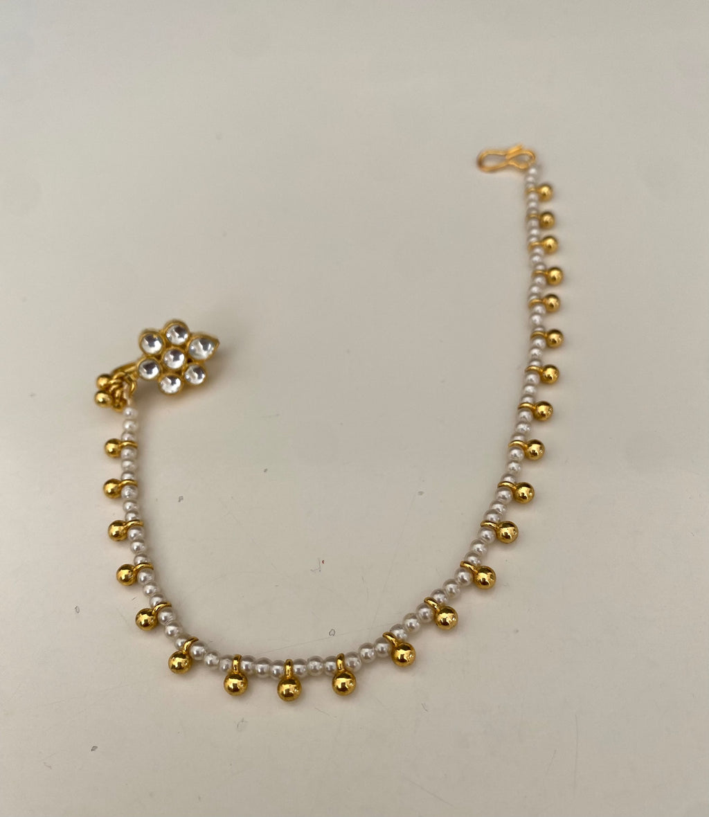 Flower kundan nose ring  image 0