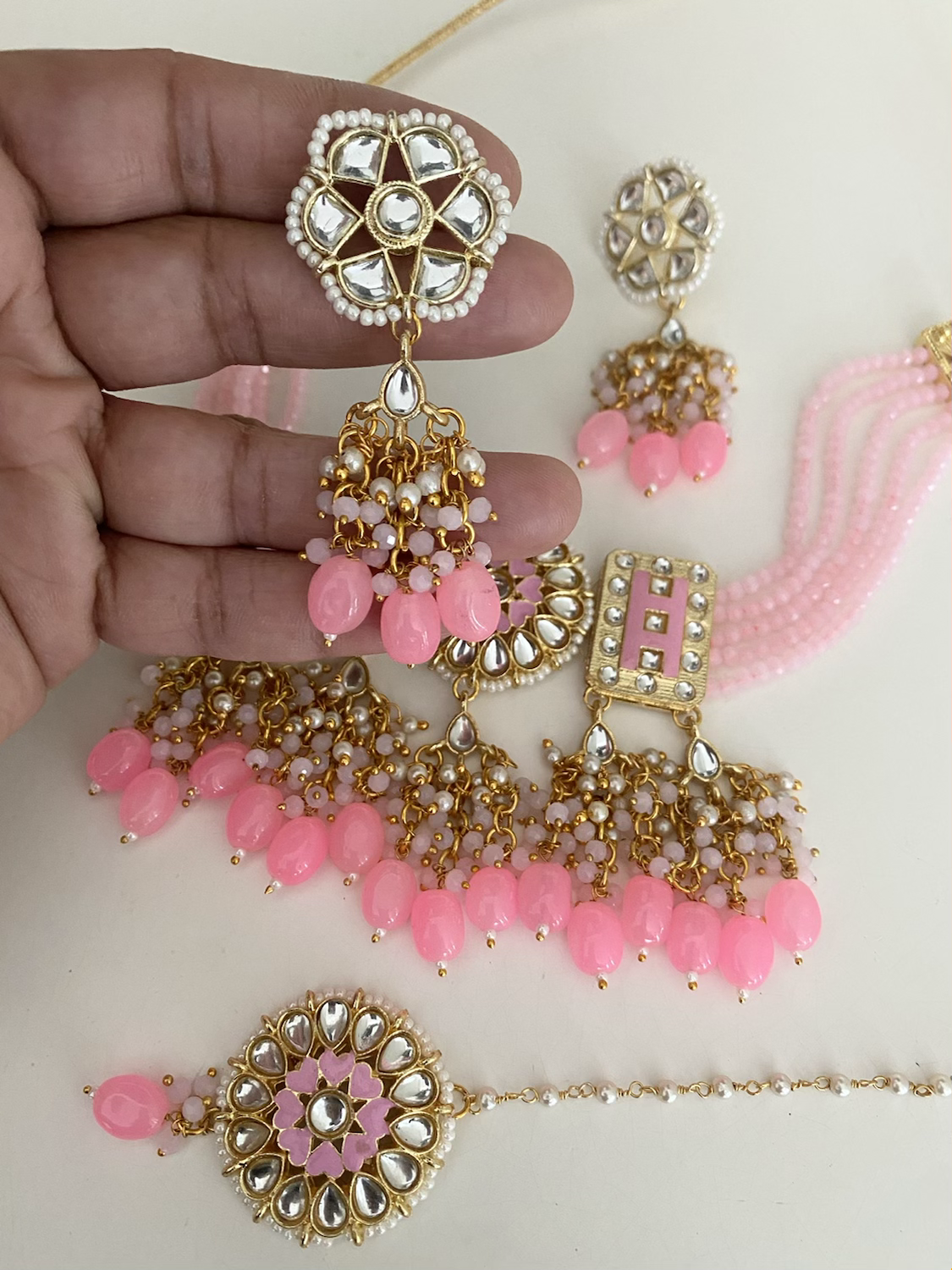 Begum kundan choker  image 1