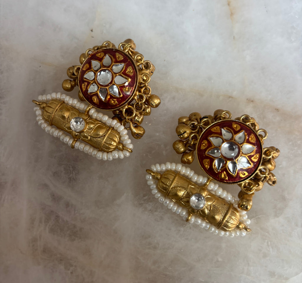Heritage earring (B)