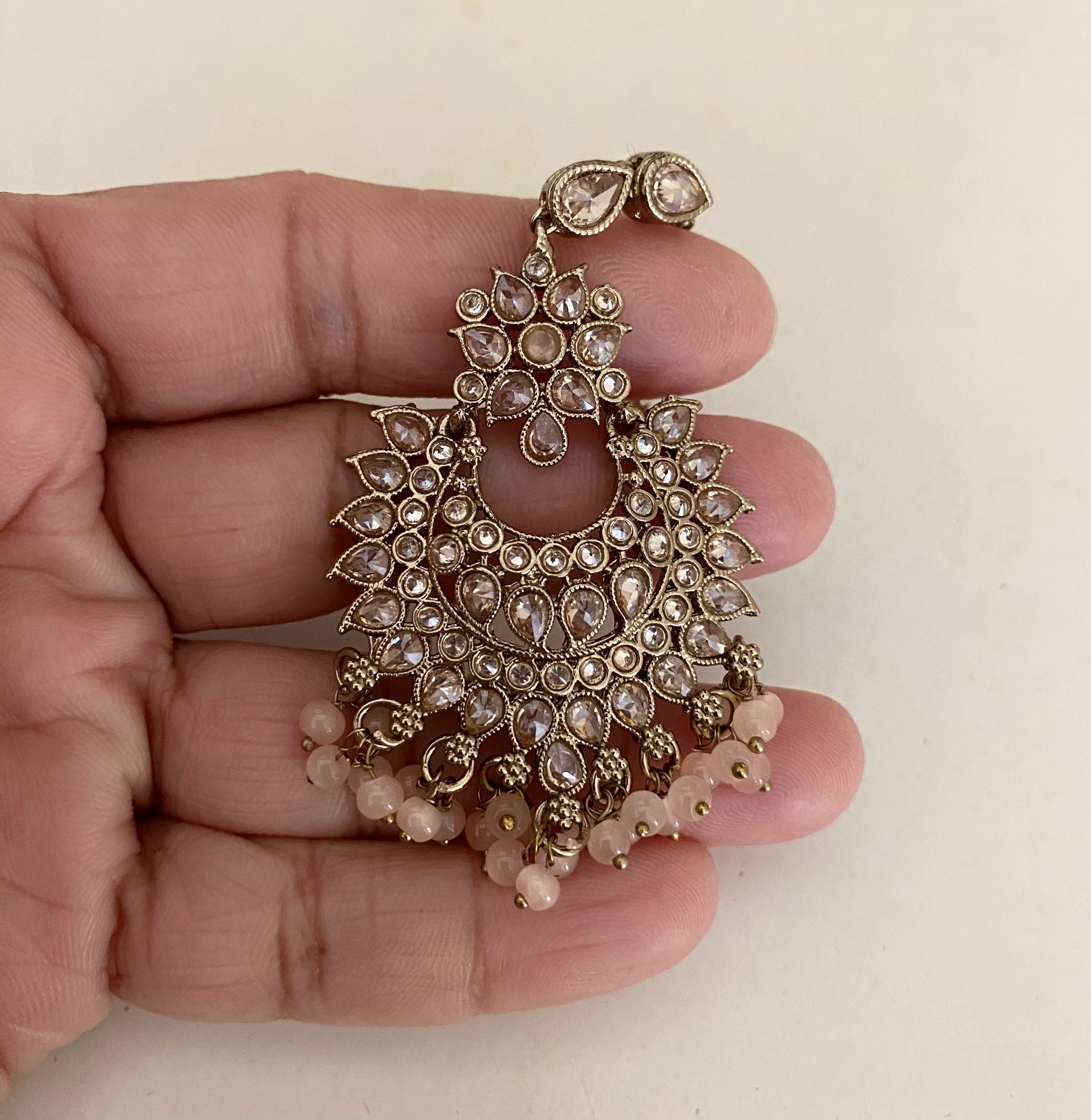 Antique pink drop  image 0