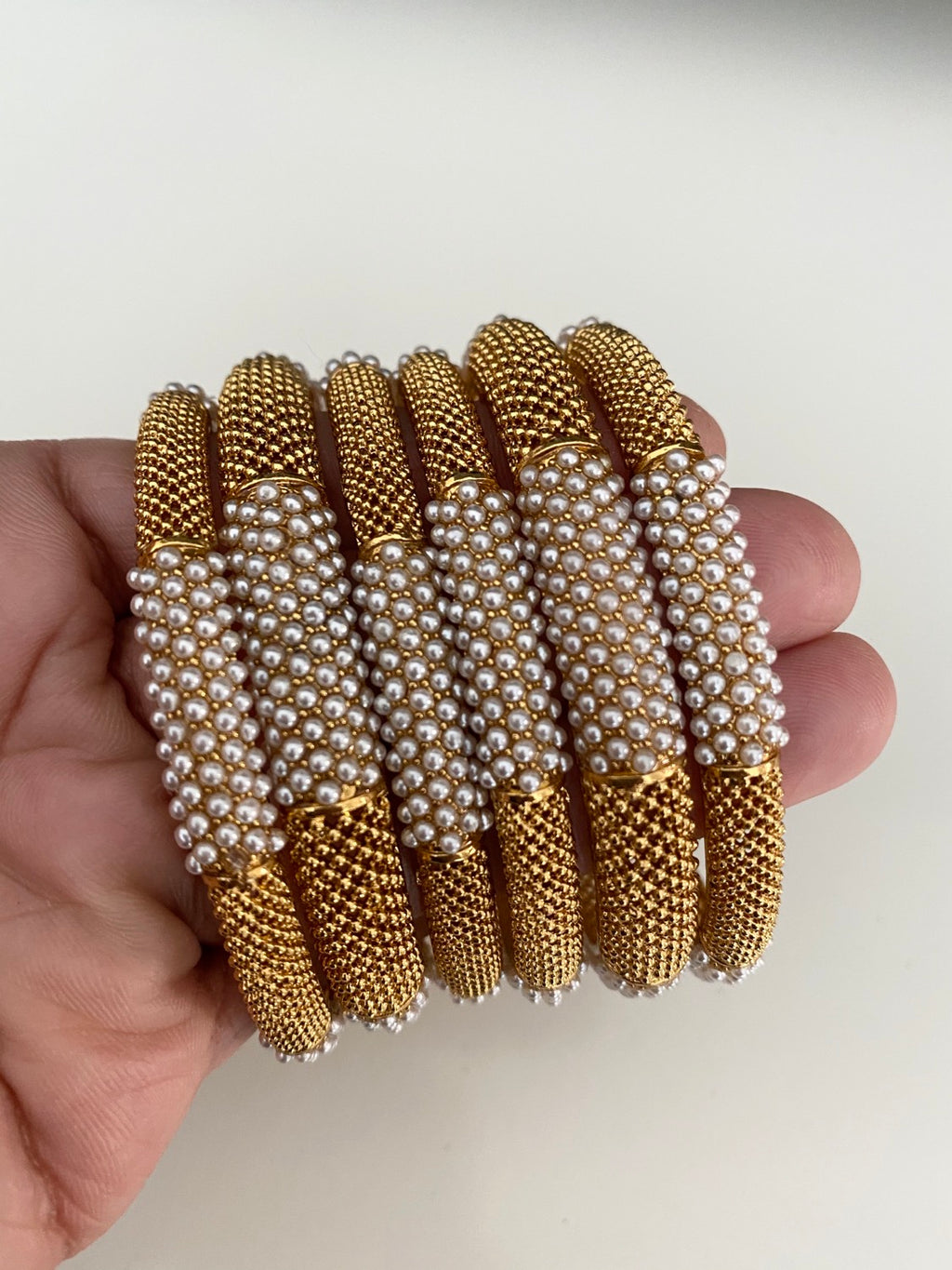 White pearl  image 0