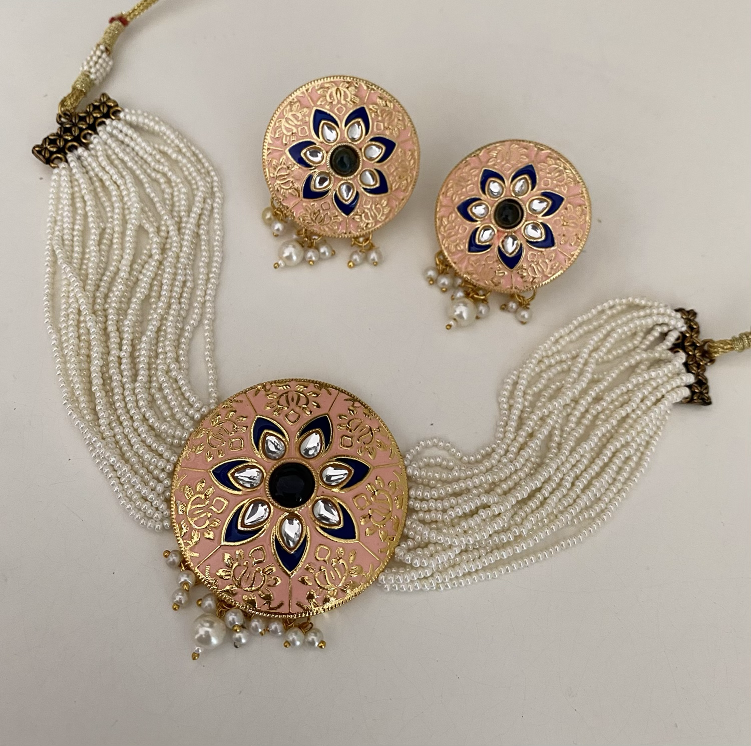 Sunflower choker image 0