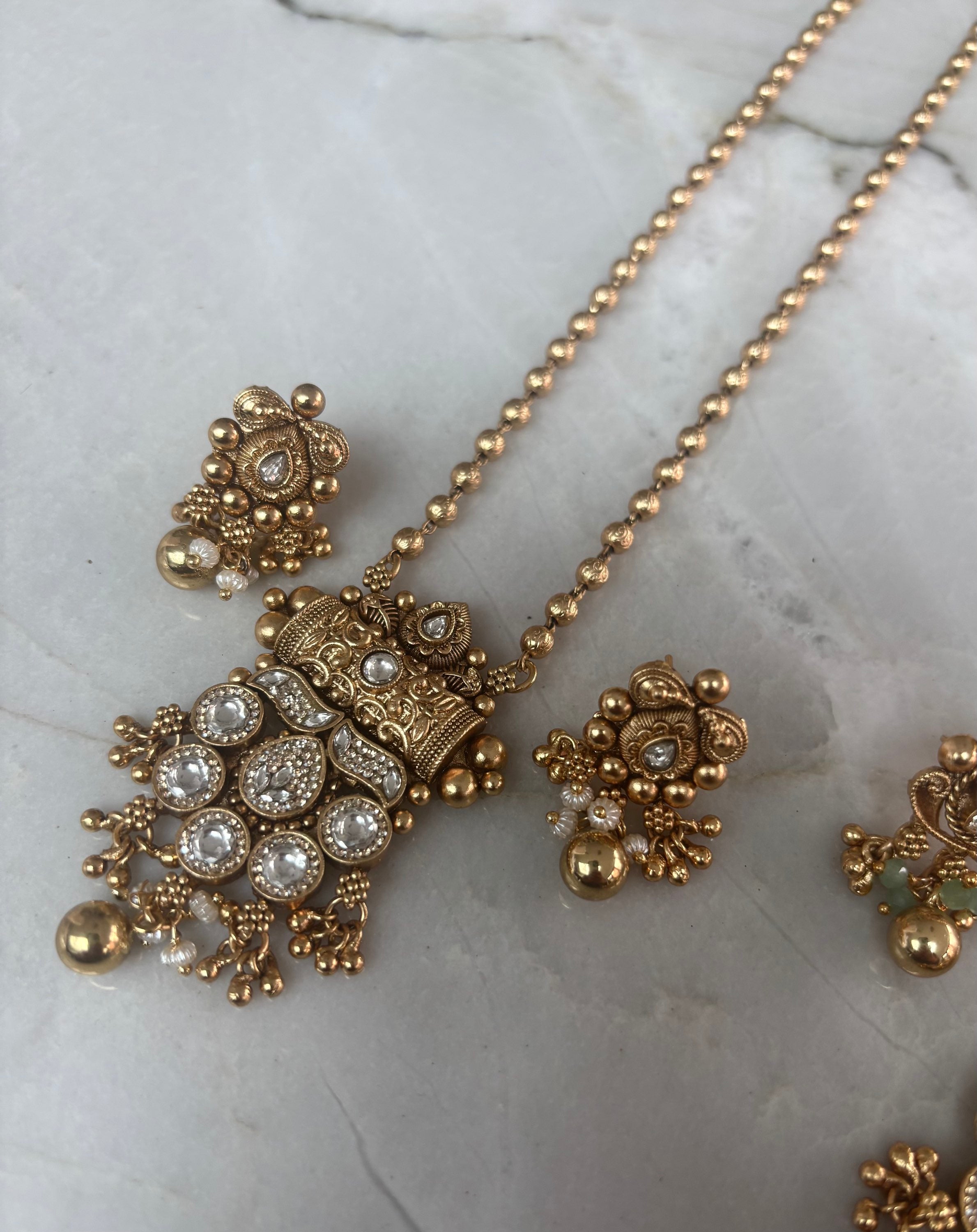 Diamond cut pendant set image 2