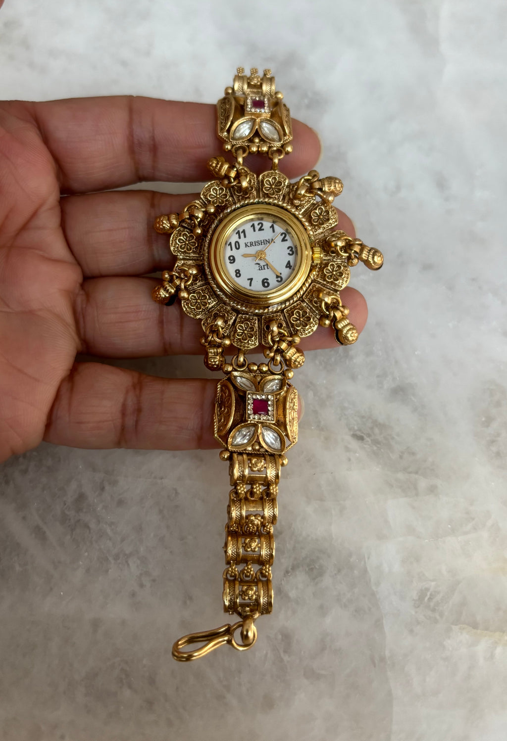 Watch (I)