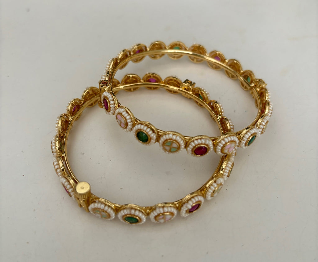 Rajwadi pastel circle trim  image 3