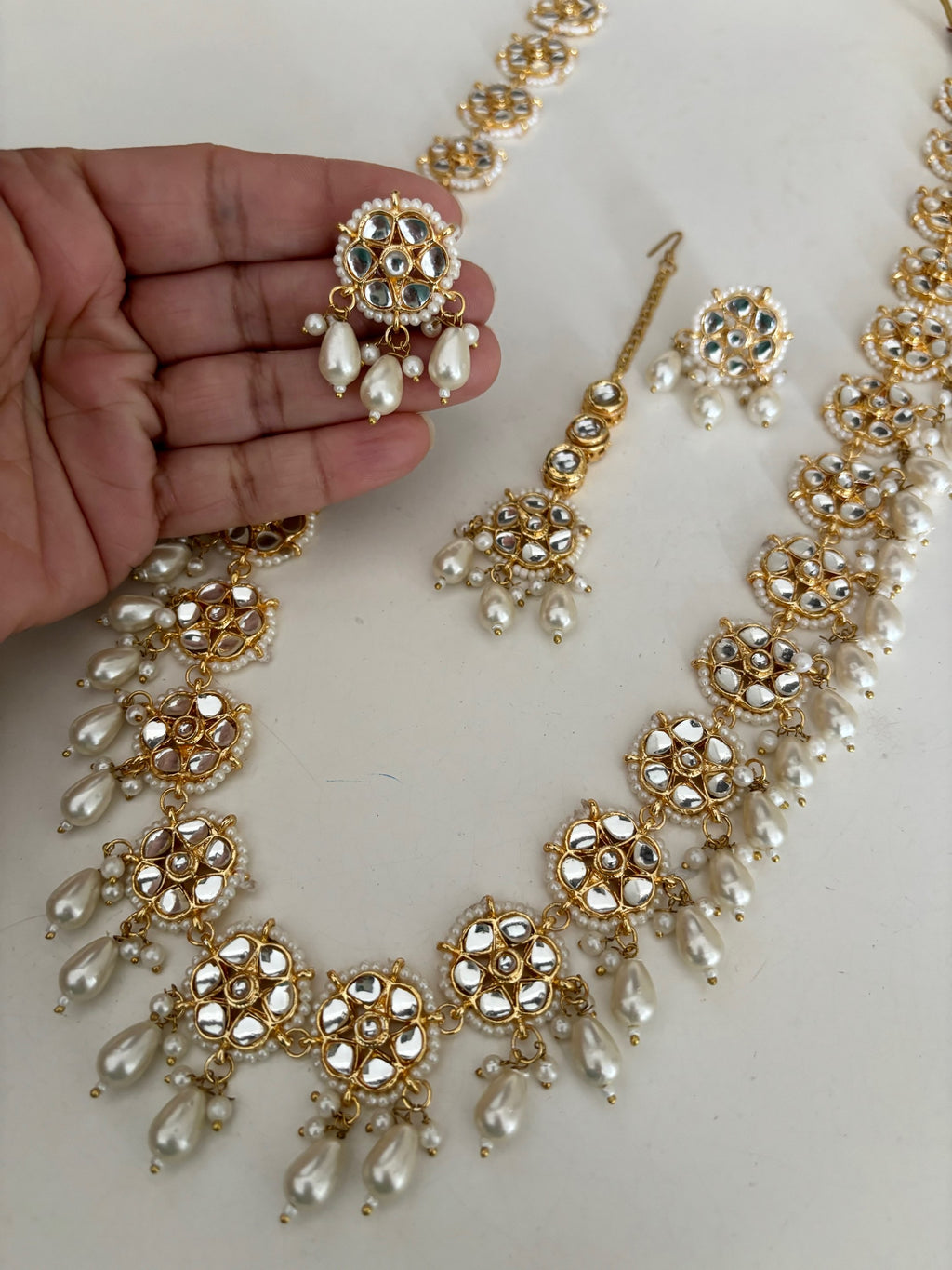Ishrat (pearl) image 3