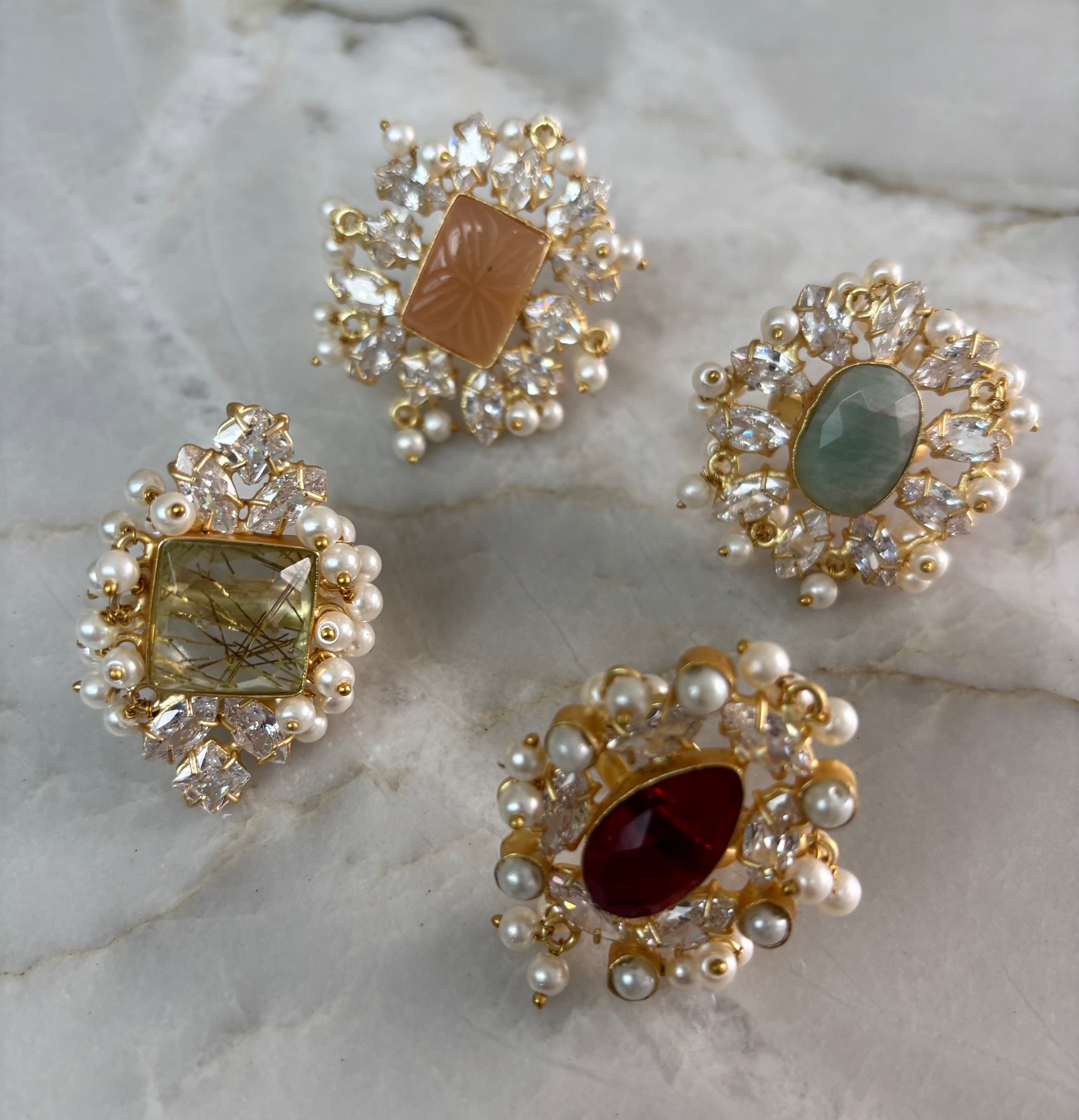 Precious stonework finger ring  image 0