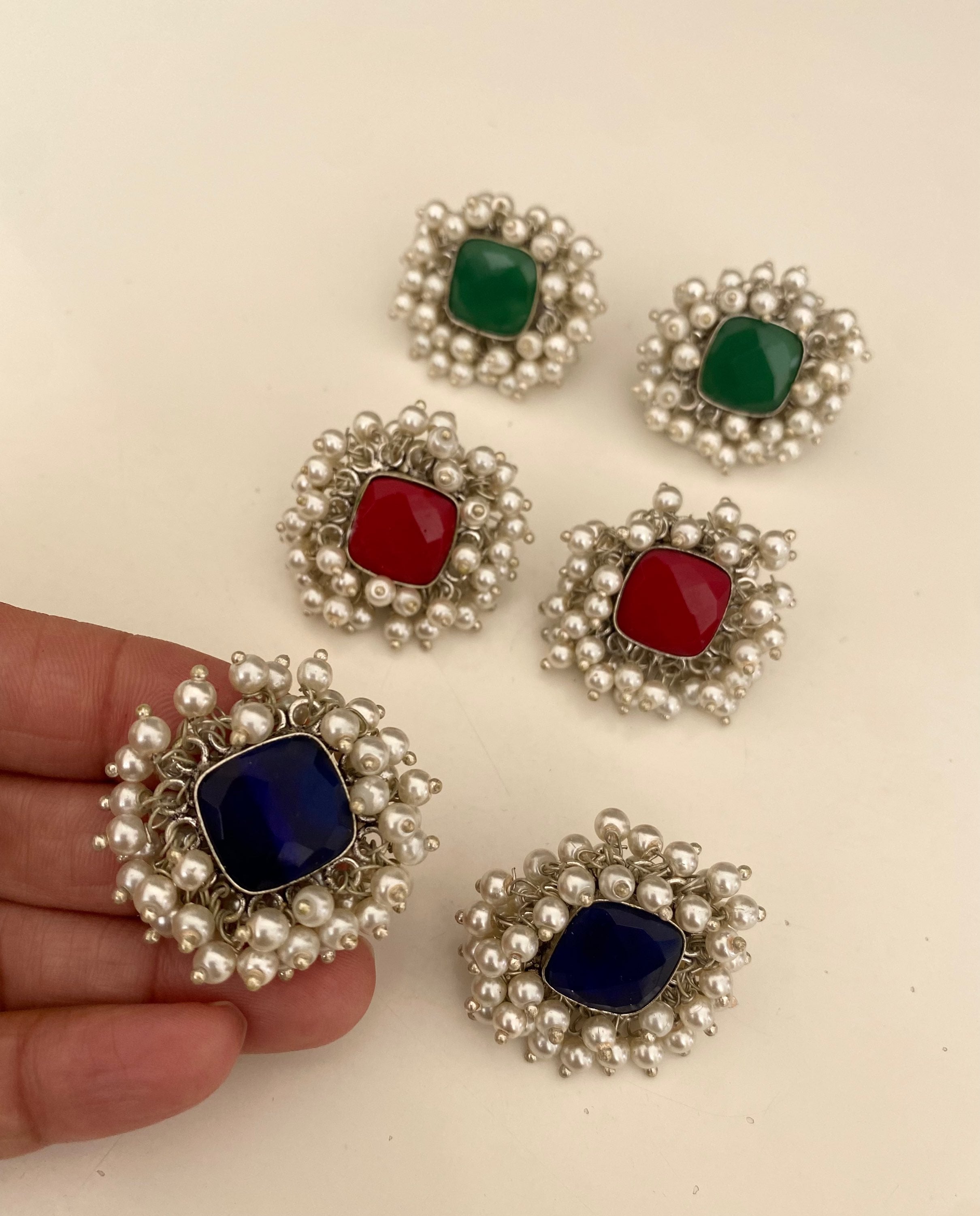 Pearl trim square  image 1