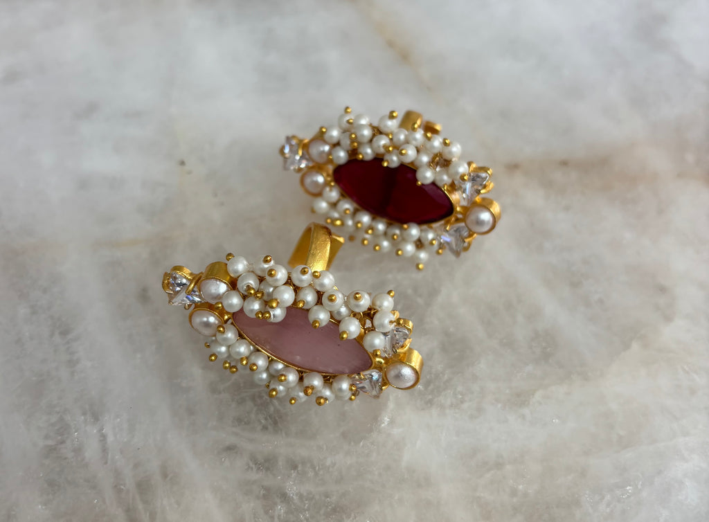 Precious stonework finger ring