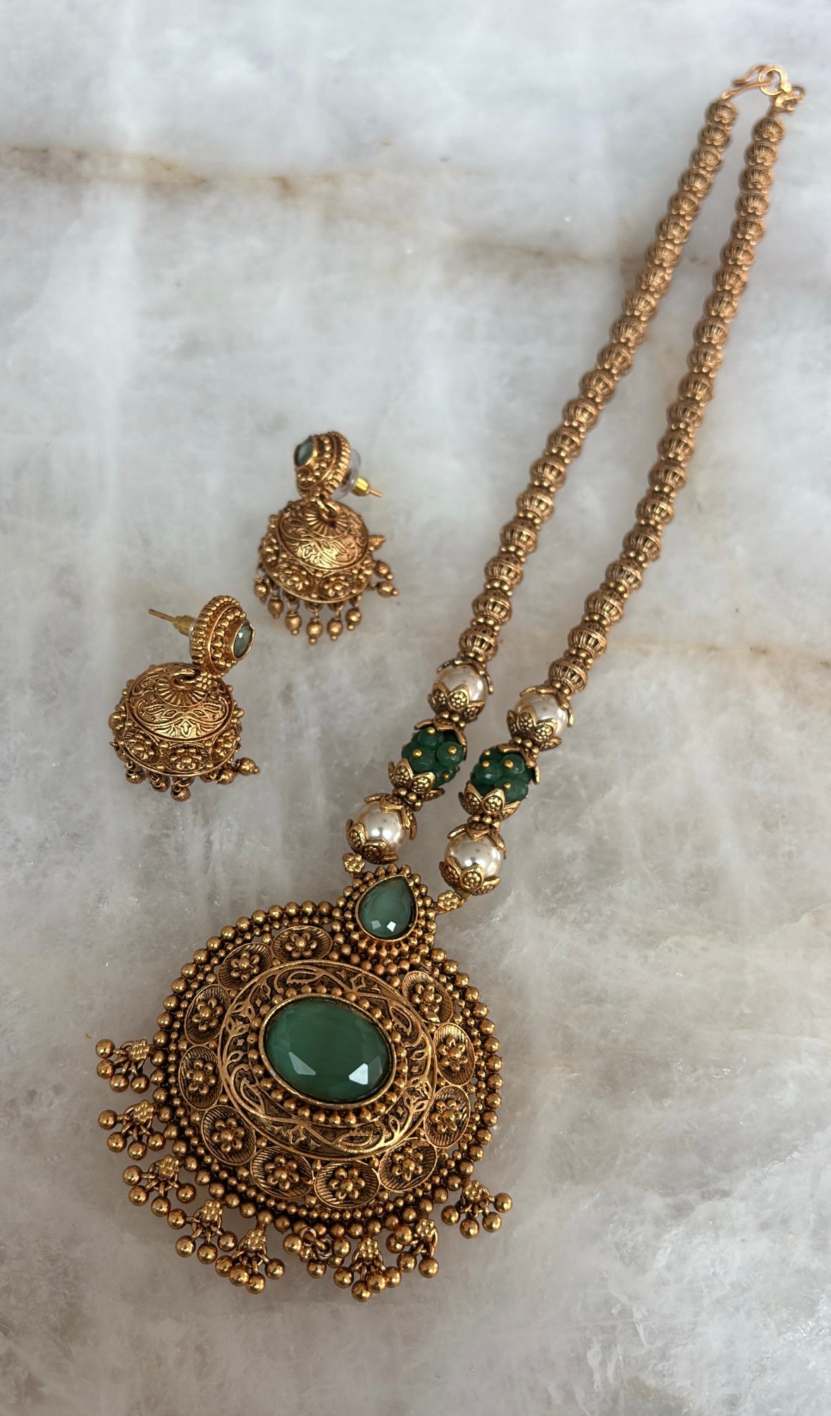 Heritage Pendant (F)