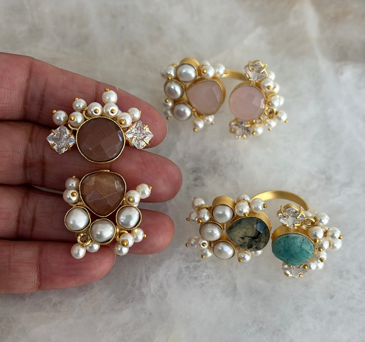 Precious stonework finger ring