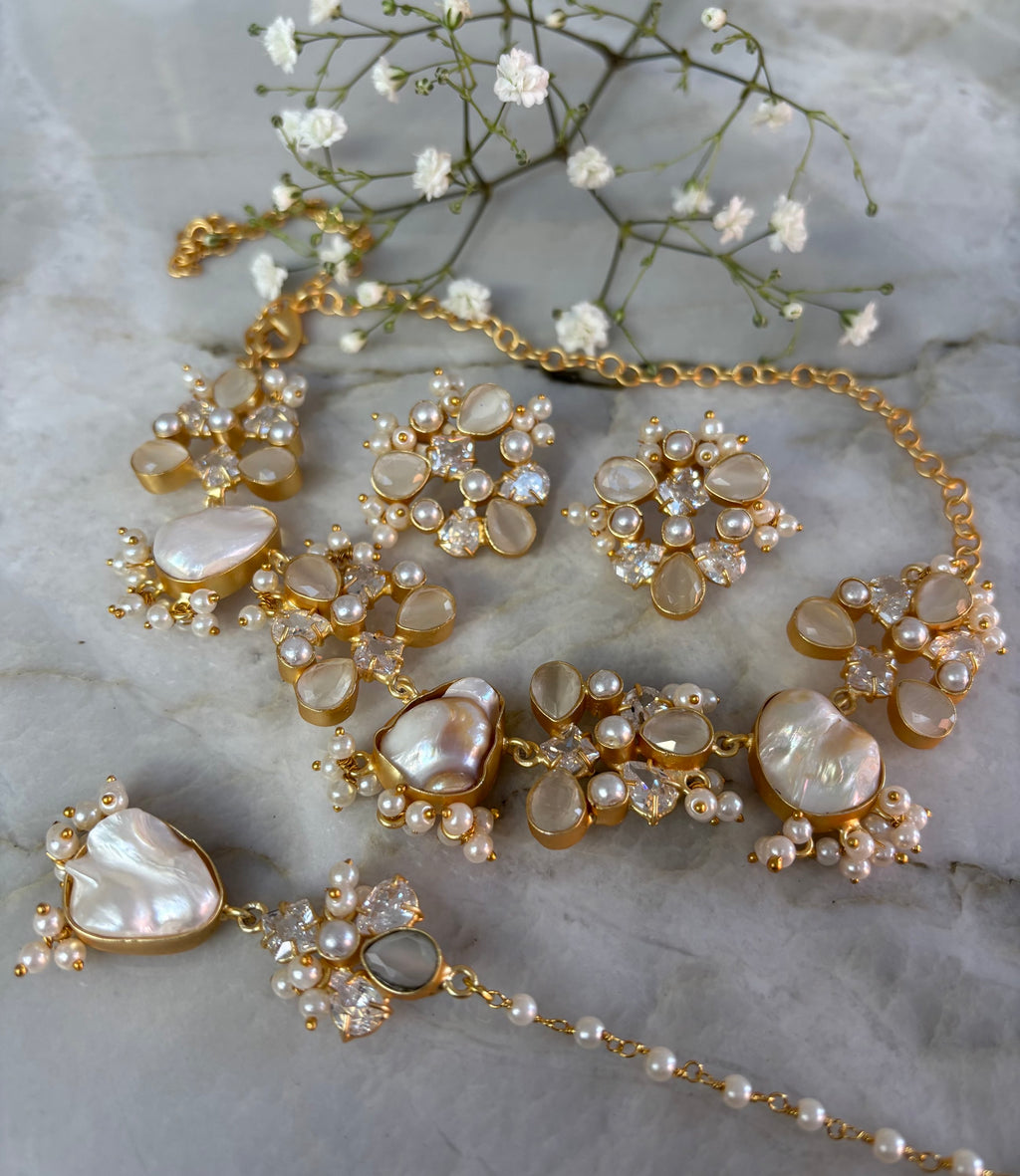 Precious Mother of pearl (Precious Selenite) image 0