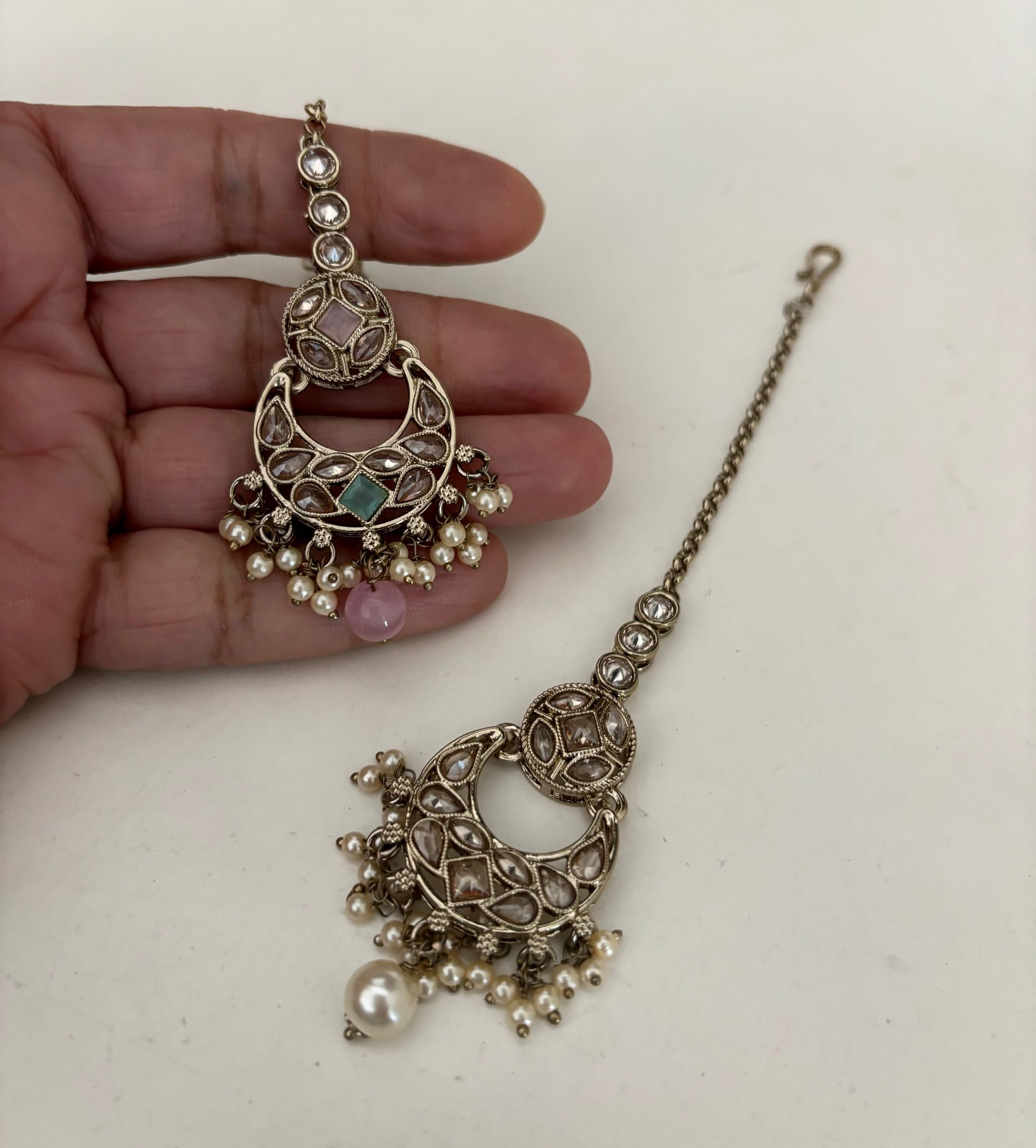 Gunjan image 1
