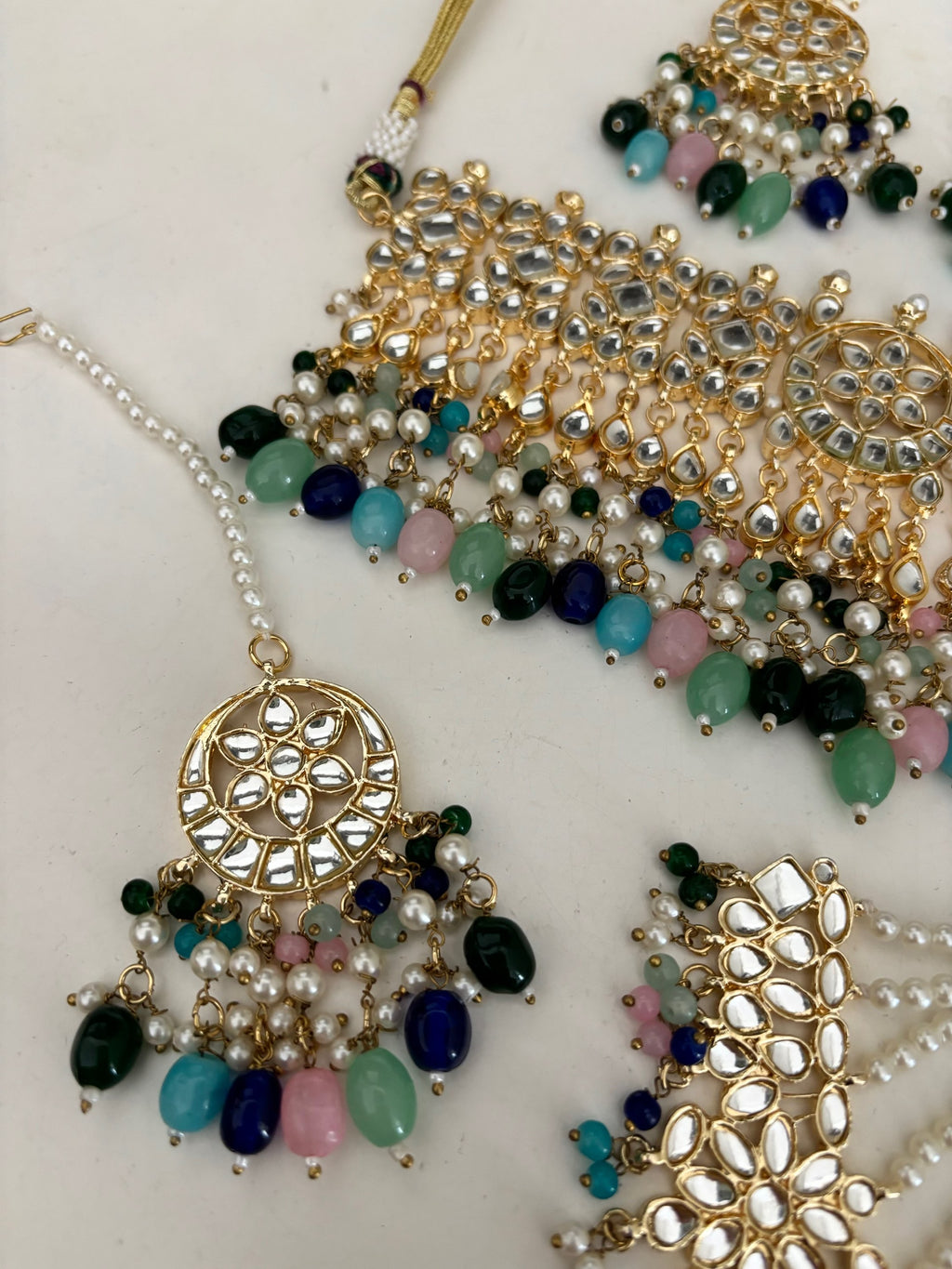Banno choker haar set  image 2