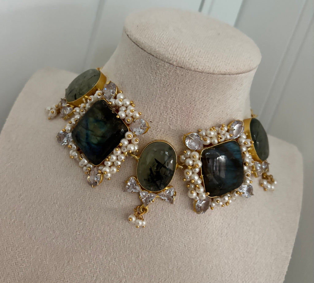 Limited Edition choker (G)