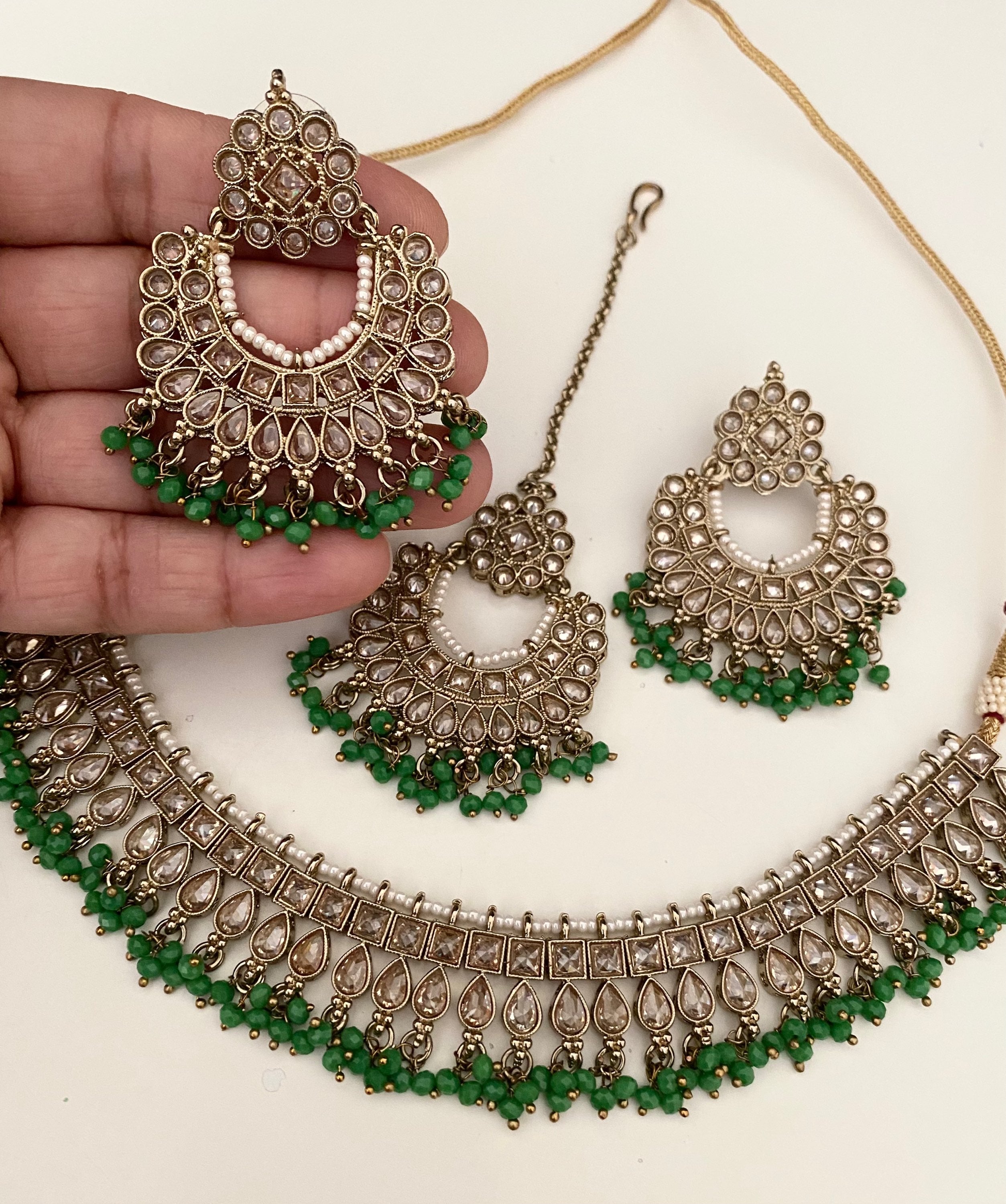  Charu Green  image 1