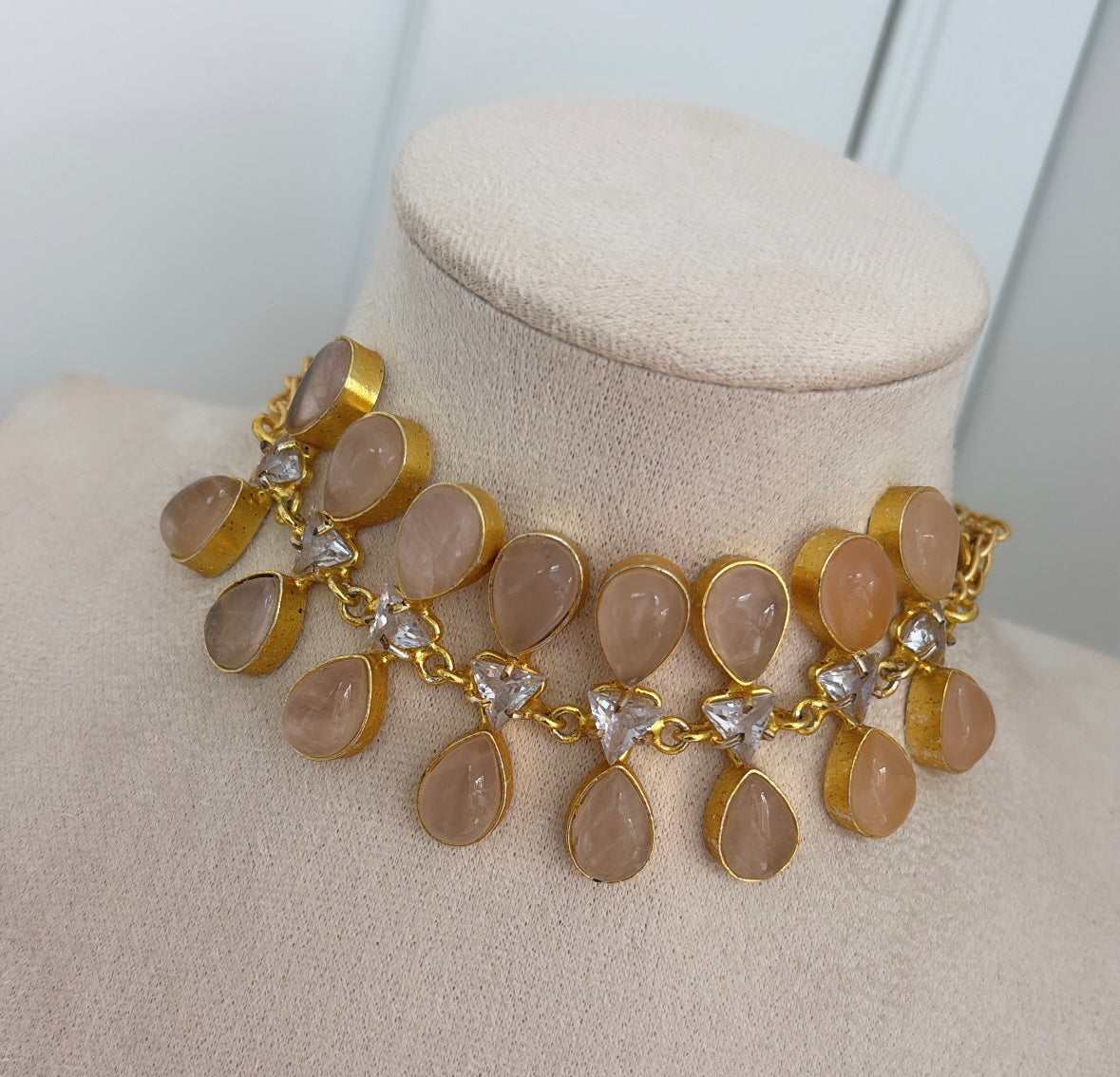 Limited edition choker (B)