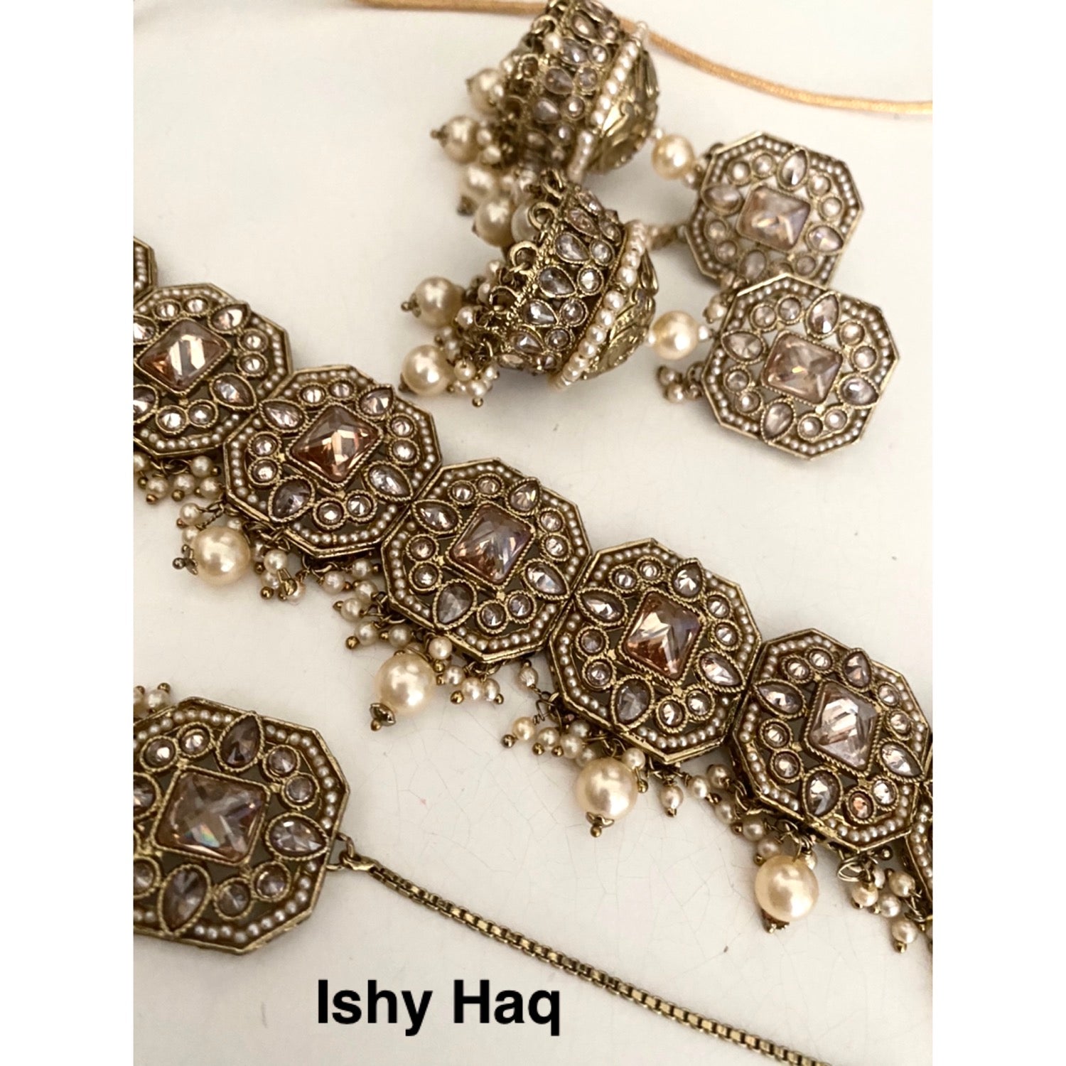 Urvi choker set  image 3