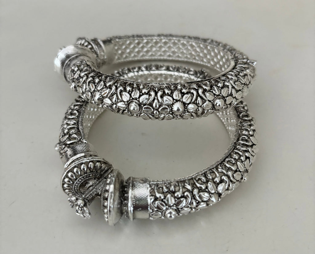 Ornate silver  image 4
