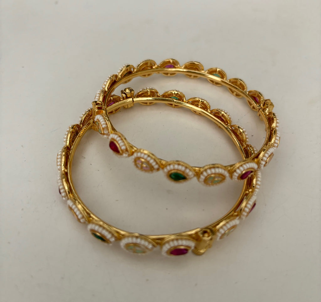 Rajwadi pearl trim tear drop  image 2