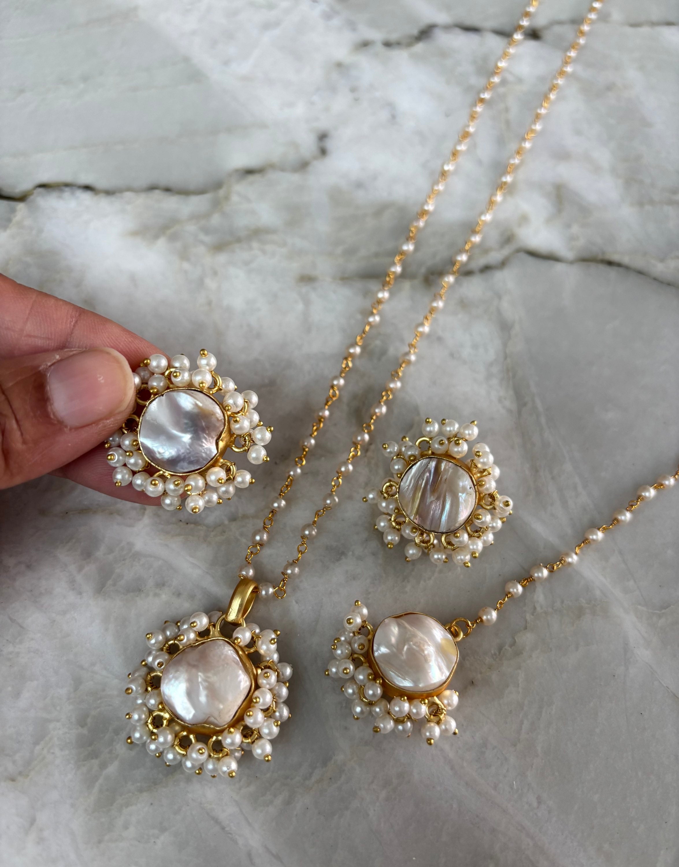 Precious neeta (baroque pearl) image 0