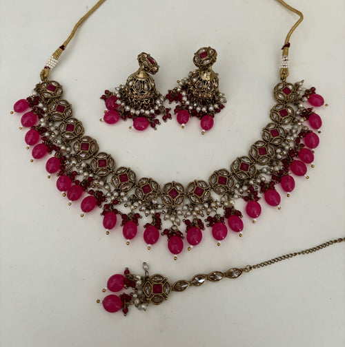 Annie choker/ flat set  image 0