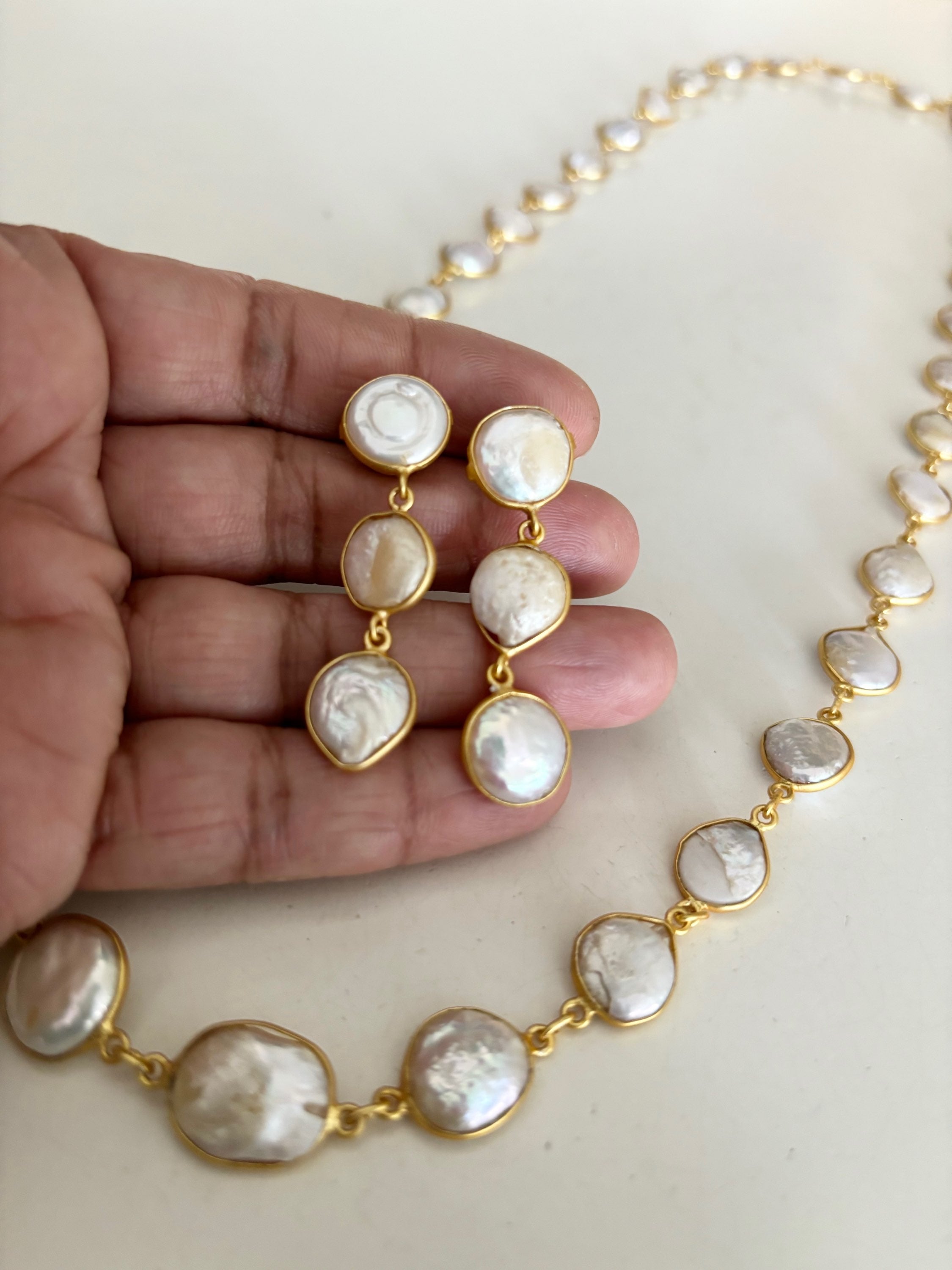 Mother of pearl long mala  image 2