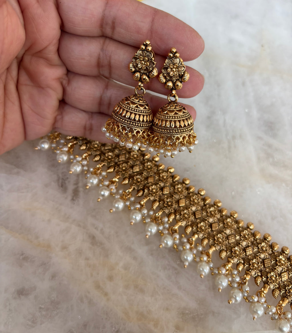 Heritage choker (B)
