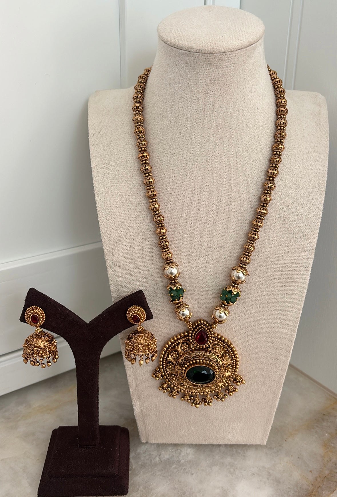 Heritage Pendant (A)