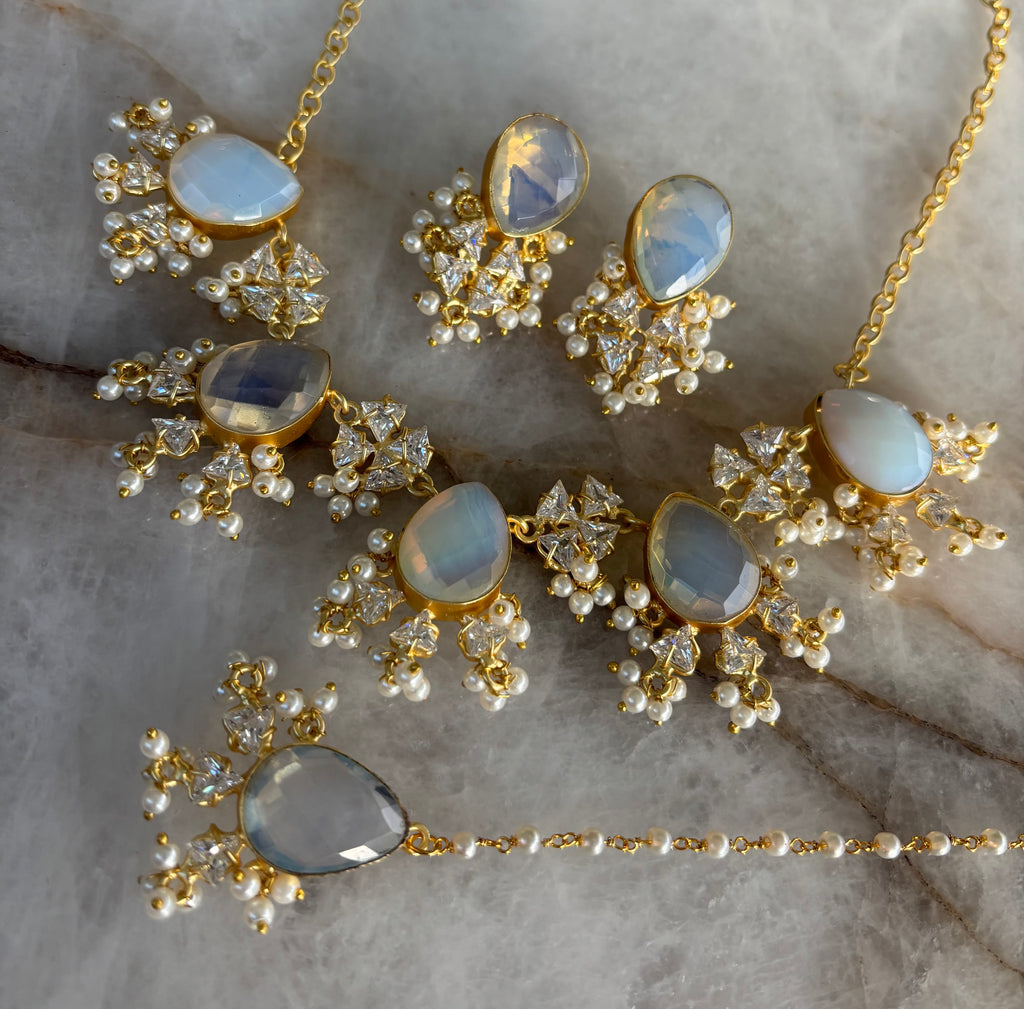 Precious Opalite Swarovski (C) image 3