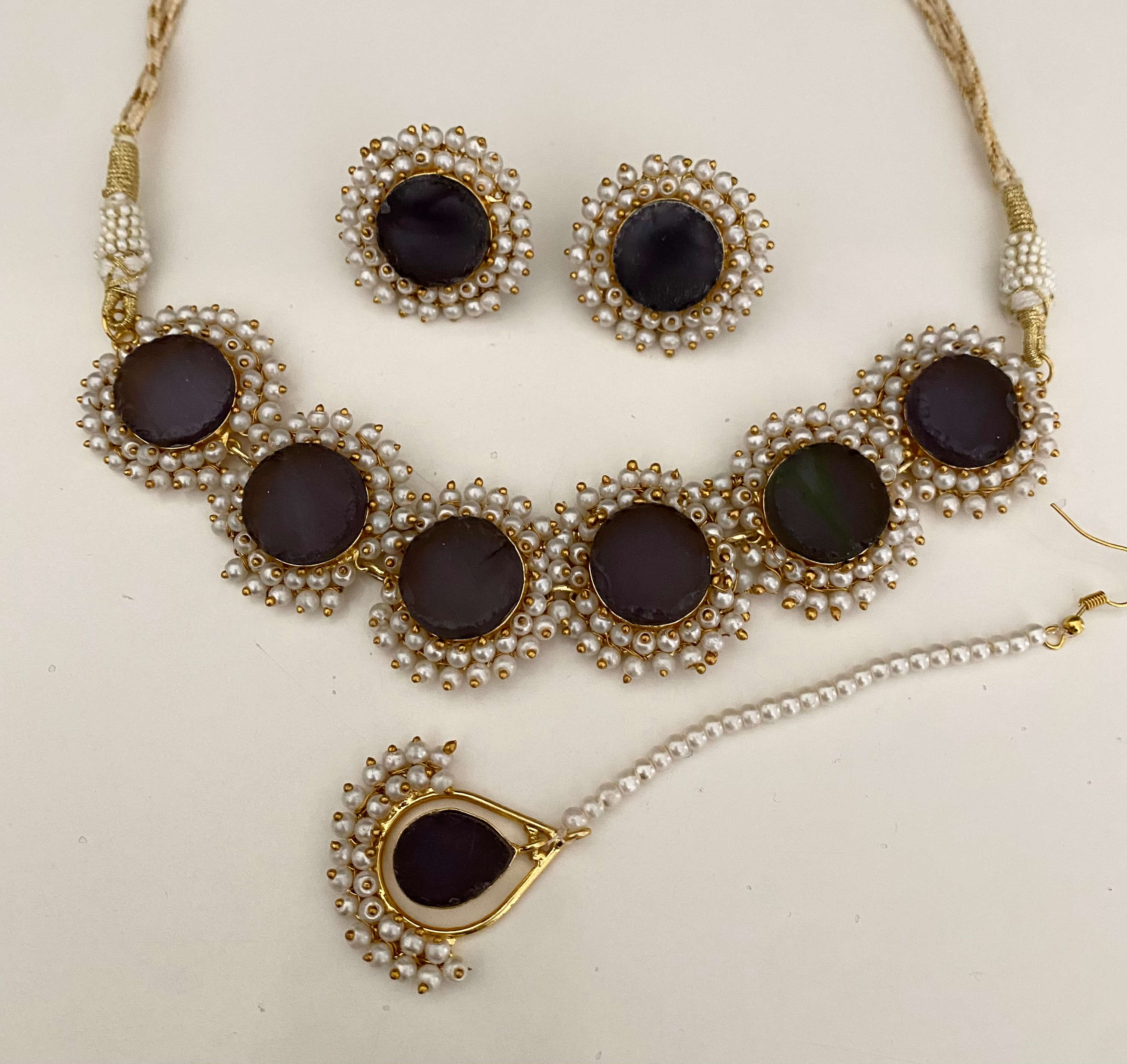 Raw Stone pearl trim  image 0