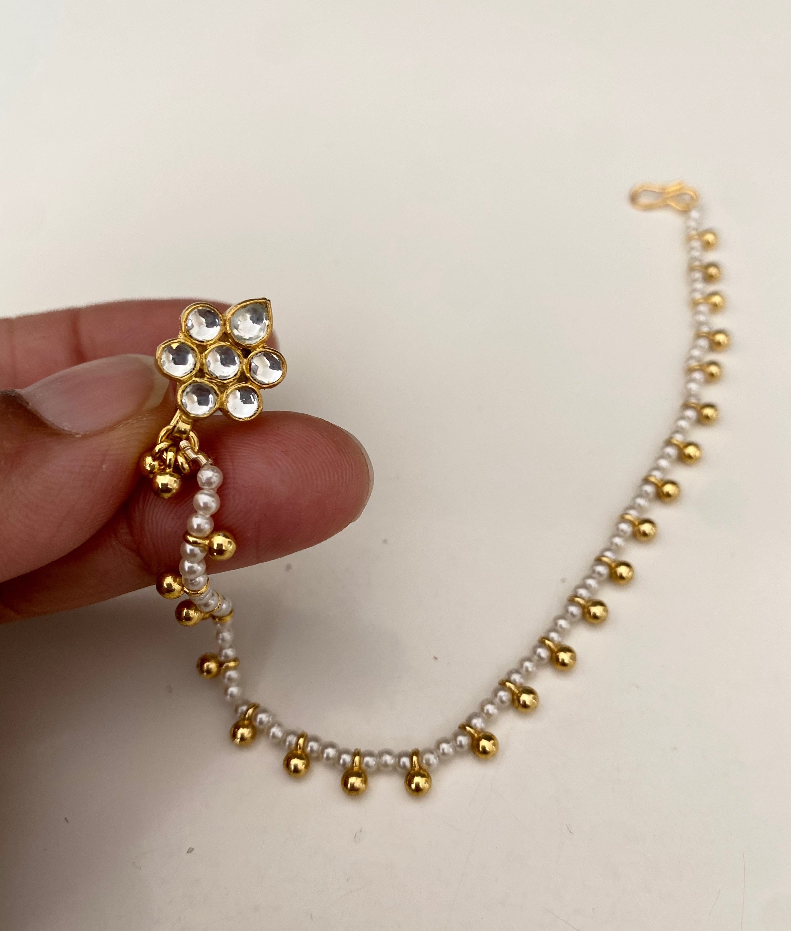 Flower kundan nose ring  image 1