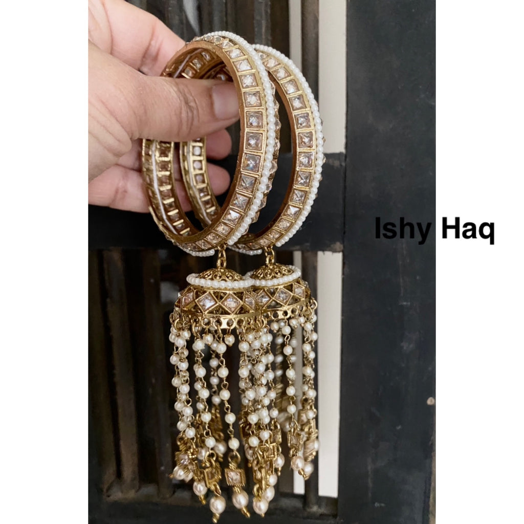 Avni jhumka drop  image 0