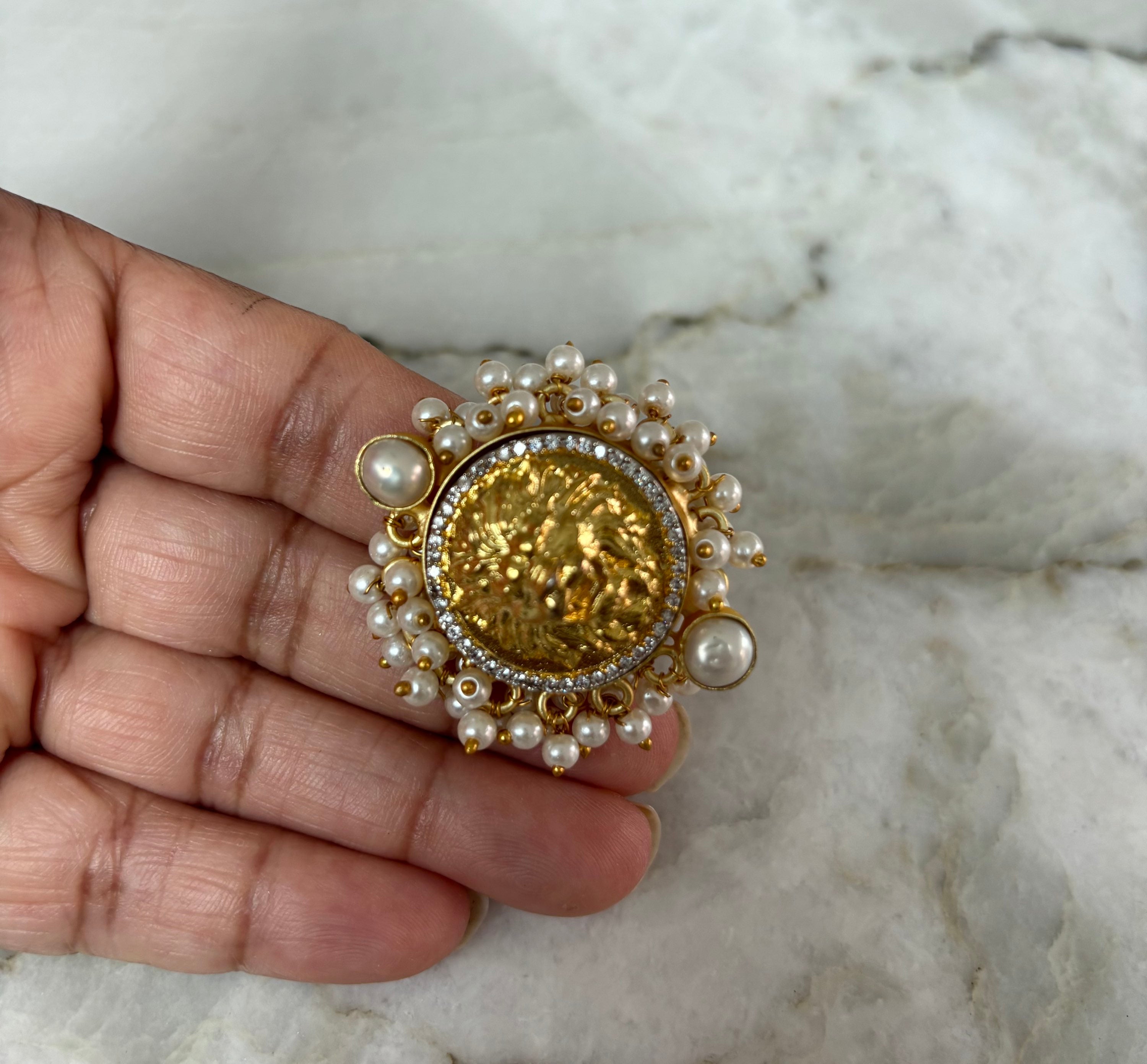Mother of pearl lion ring  image 1