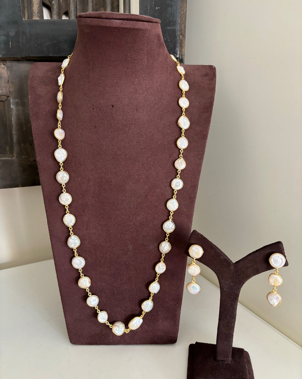 Mother of pearl long mala  image 1