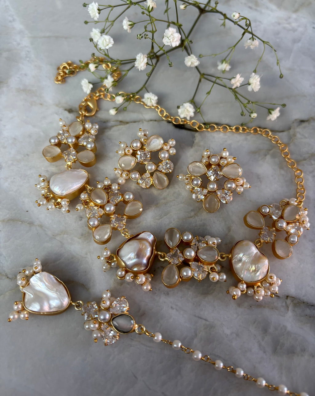 Precious Mother of pearl (Precious Selenite) image 1