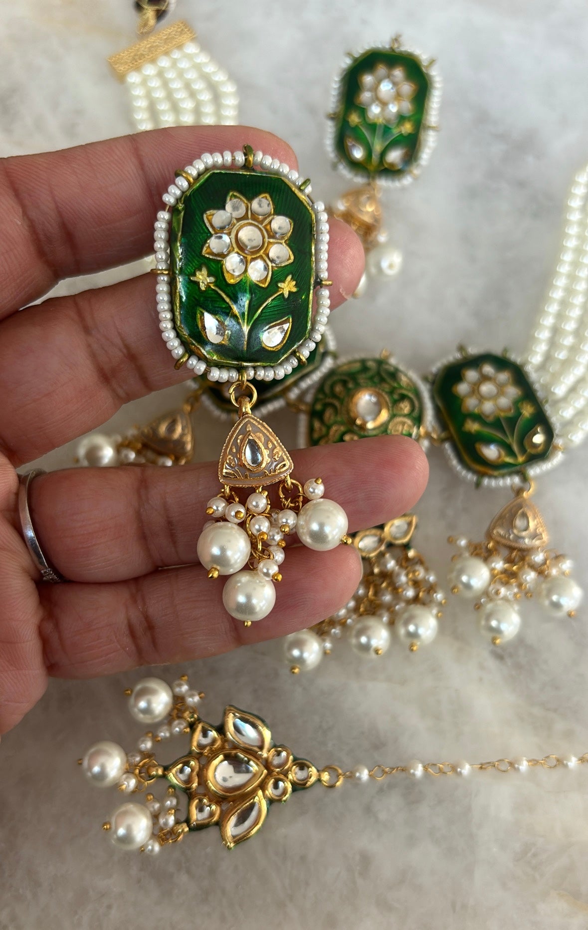 Kundan Green/ Pearl