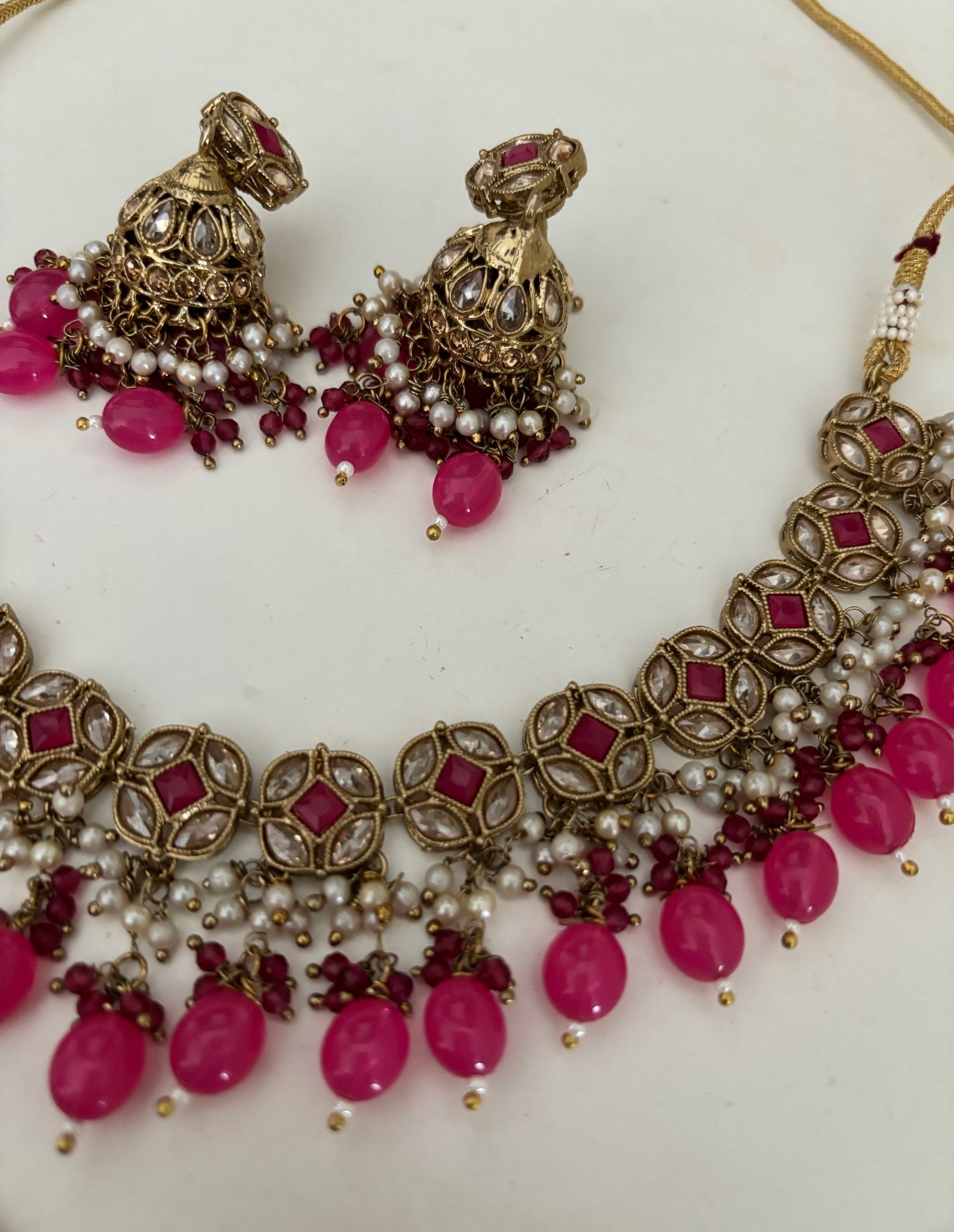 Annie choker/ flat set  image 2