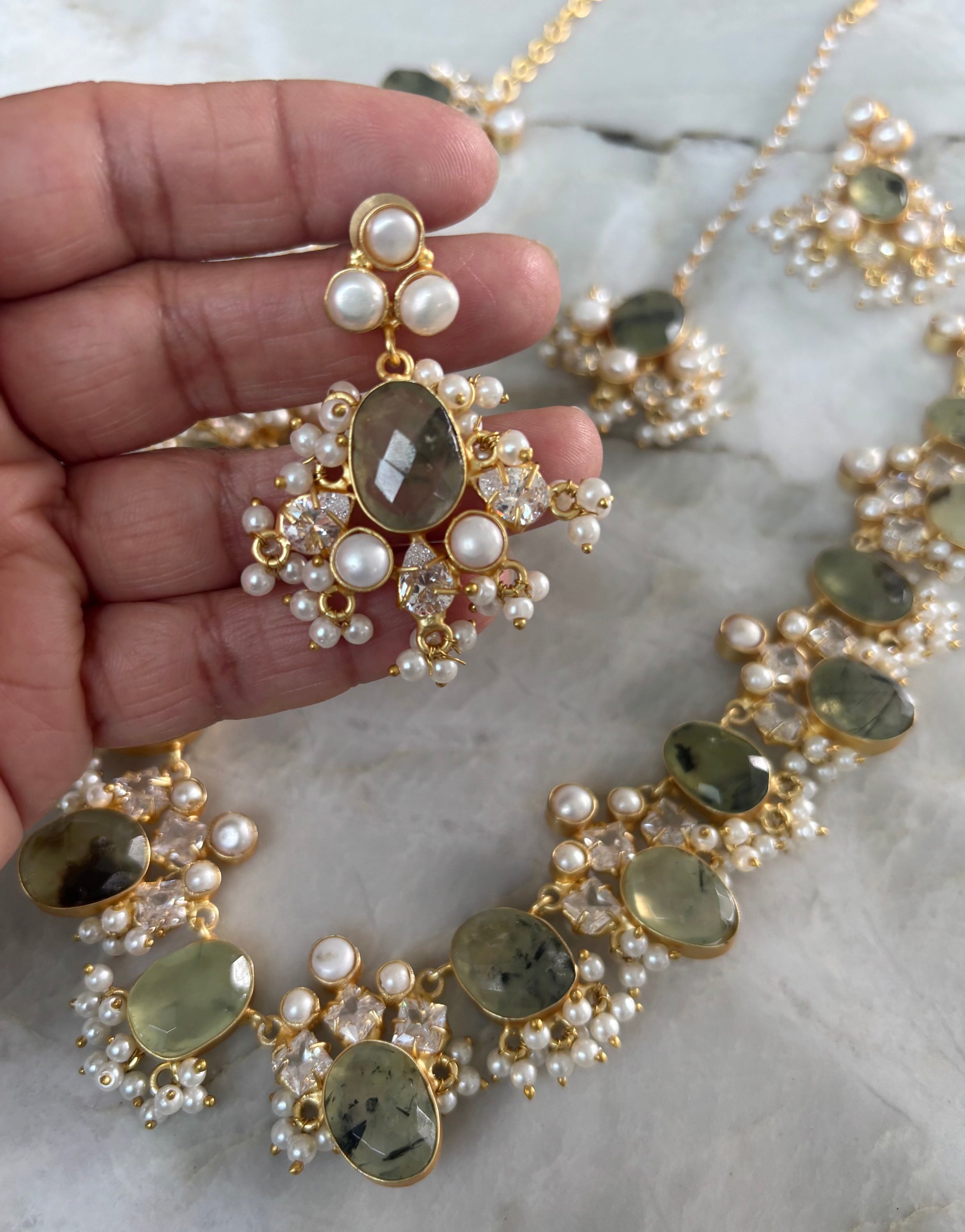 IH precious Prehnite image 2