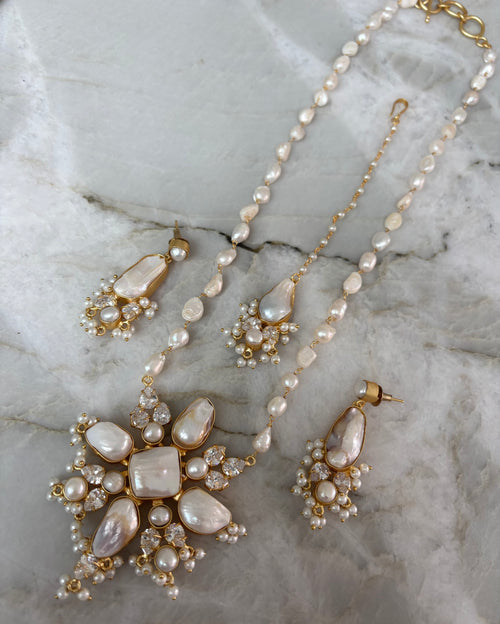 Baroque Swarovski  image 0