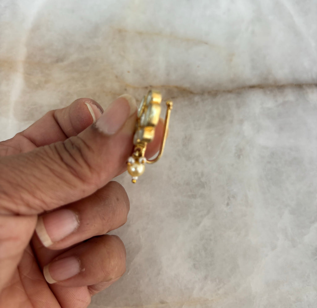 Kundan nose piece  image 2