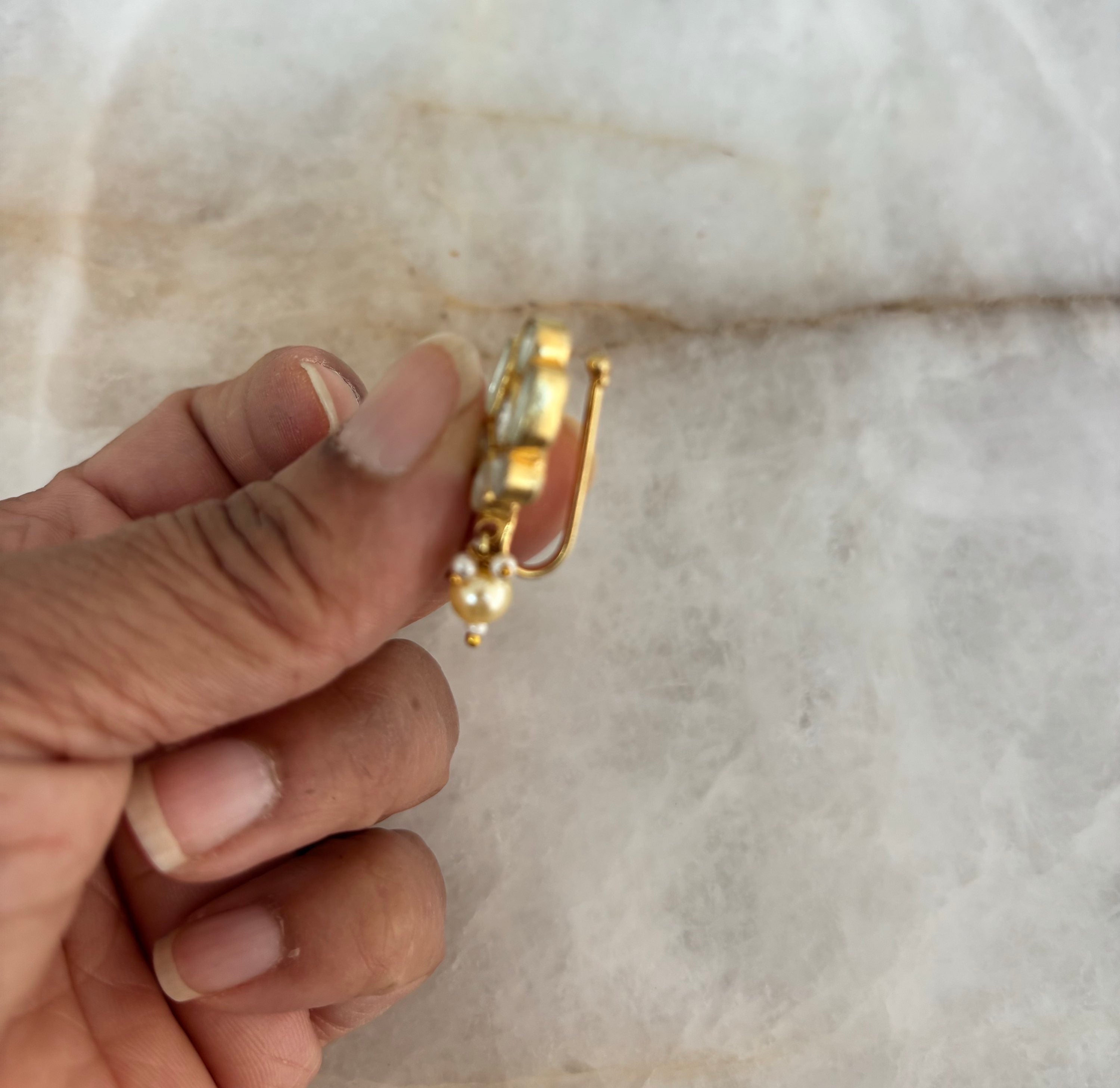 Kundan nose piece  image 2